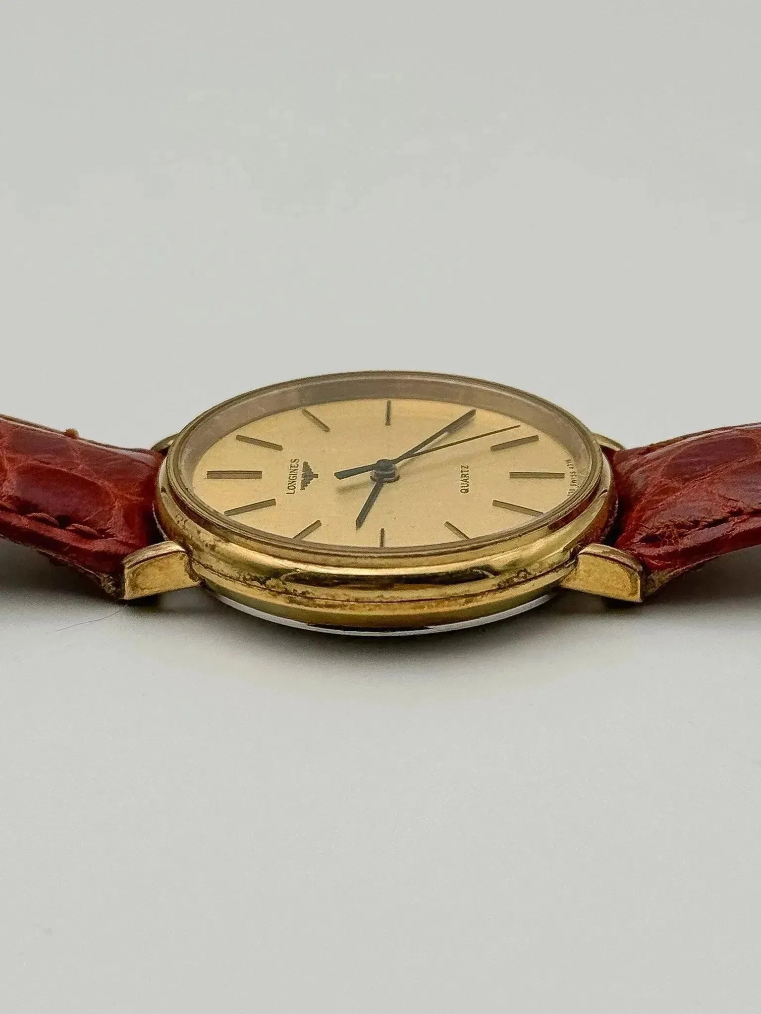 Longines - Gold Circle Black Cabochon - 1970s - Atelier Victor Paris - Vintage Watch Shop Dubai