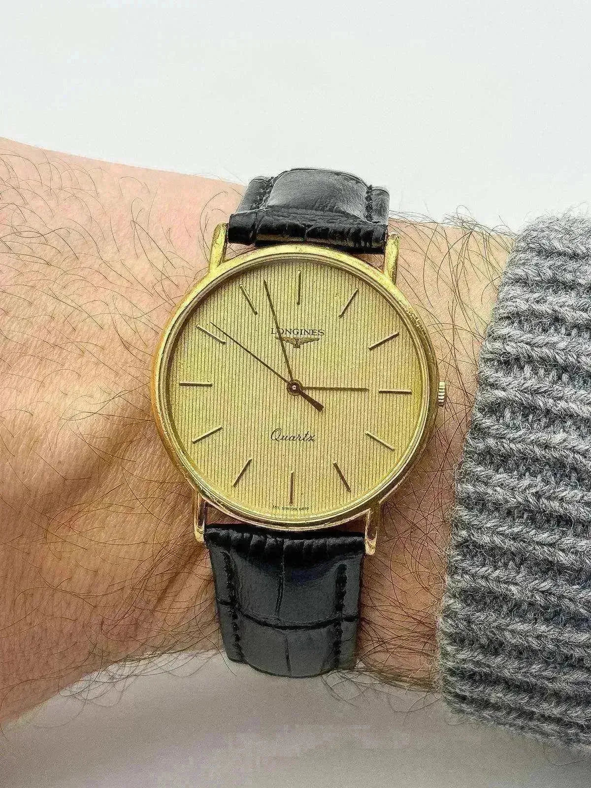 Longines - Gold Tapissé - 1984