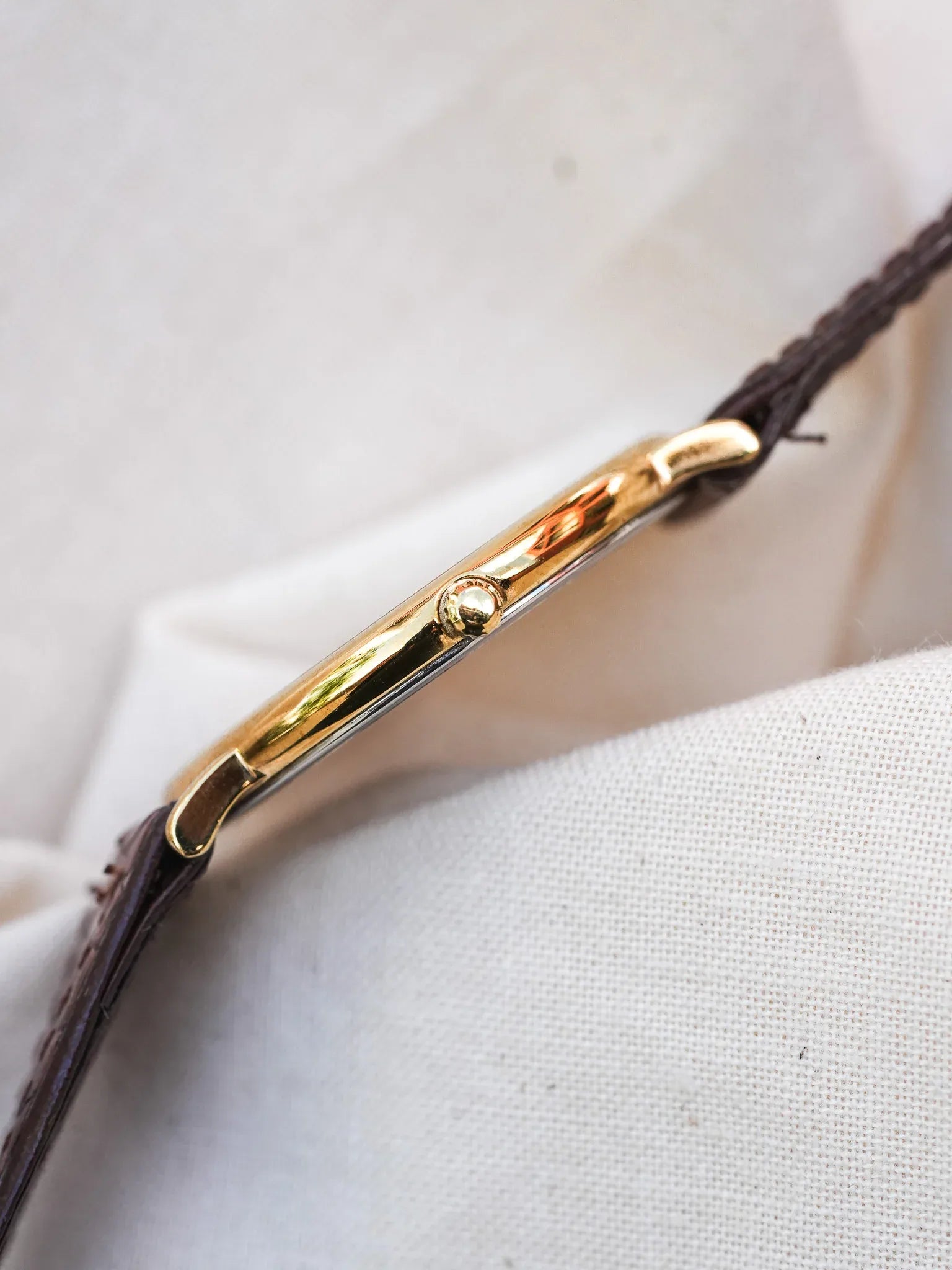 Longines - La Grande Classique Minimaliste Or - 1980s - Atelier Victor