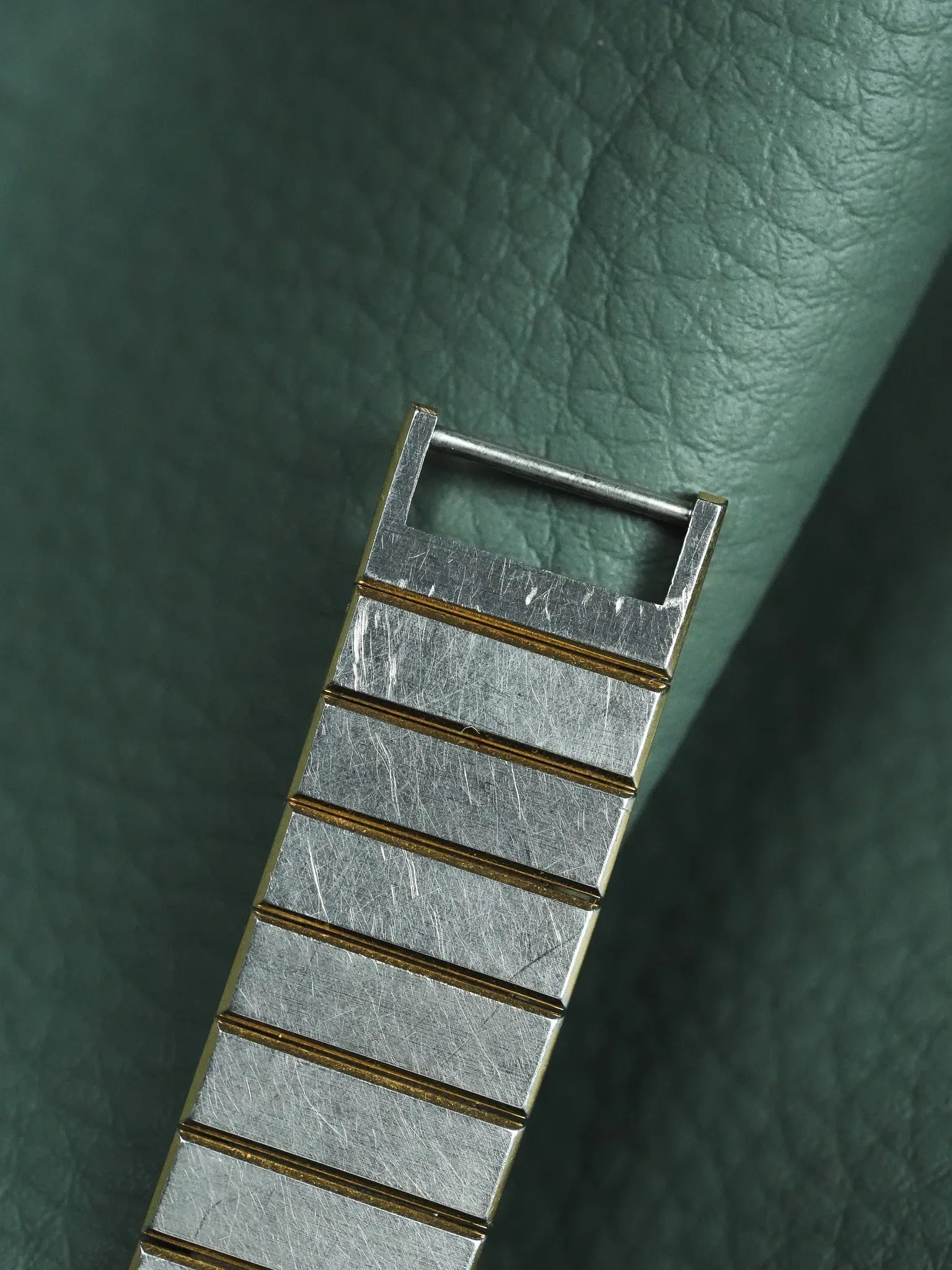 Longines - Li Quartz Royal Octogonale Acier Or - 1980s - Atelier Victor