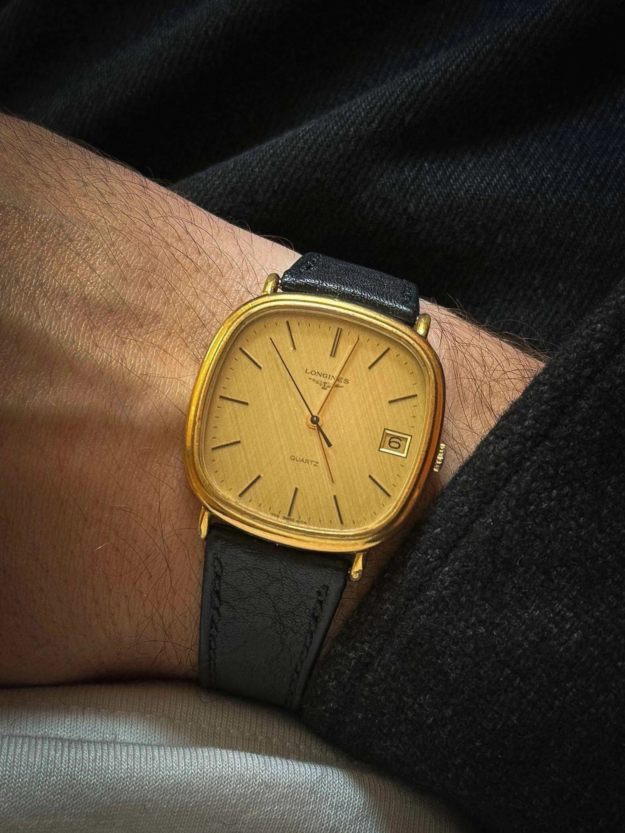 Longines - Linen Square - 1980s - Atelier Victor Paris - Vintage Watch Shop Dubai