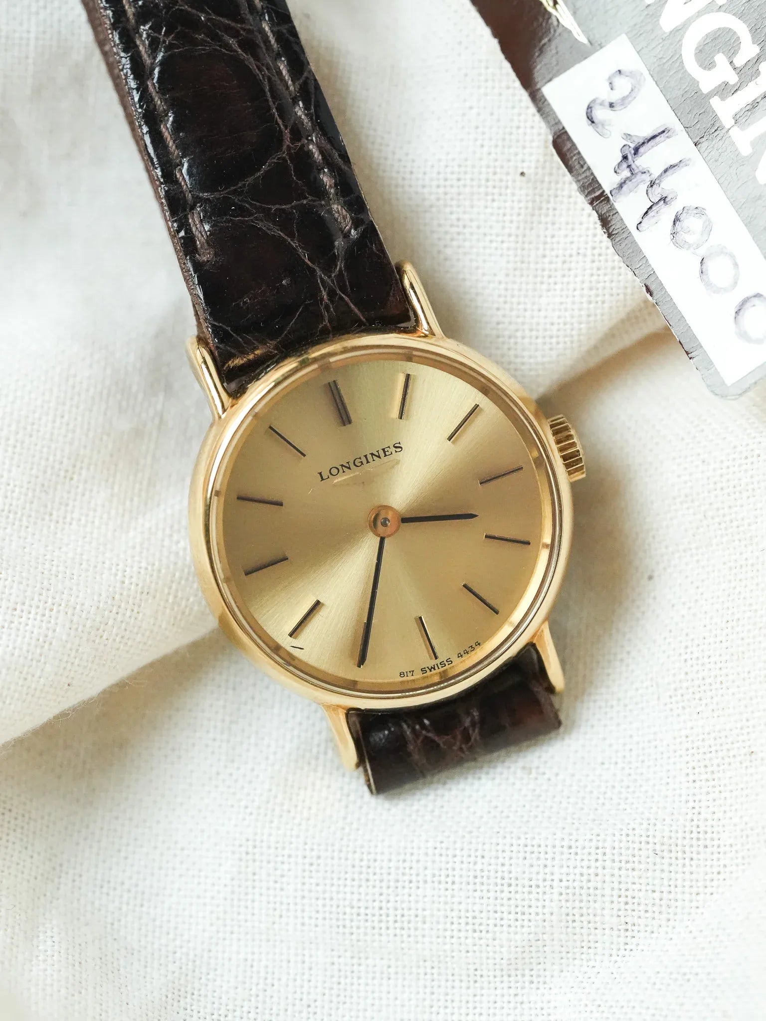 Longines- Mini Montre habillée femme plaqué Or Manuel - NOS - 1980s - Atelier Victor