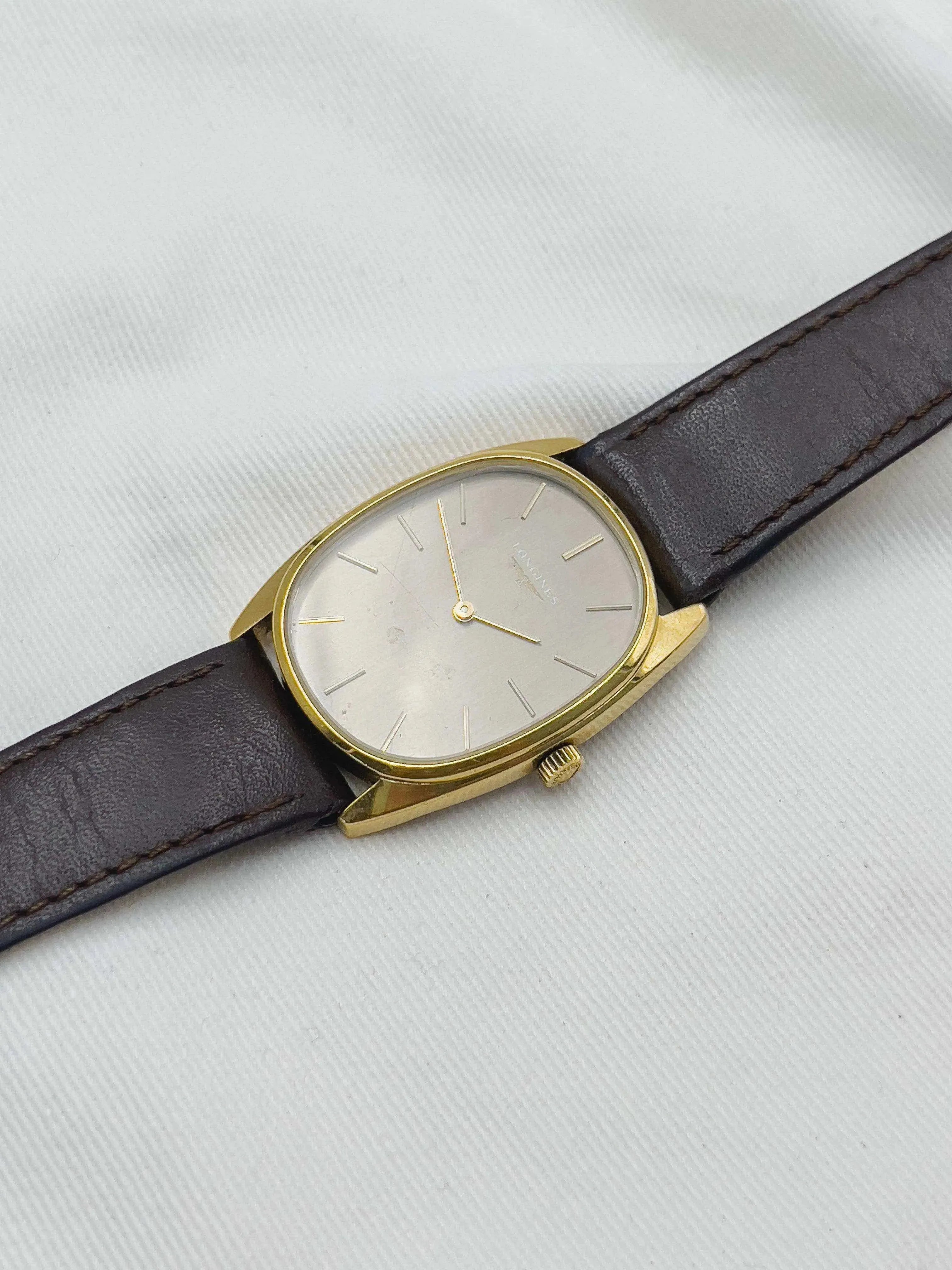 Longines - Moka Gold - 1979 - Atelier Victor Paris - Vintage Watch Shop Dubai