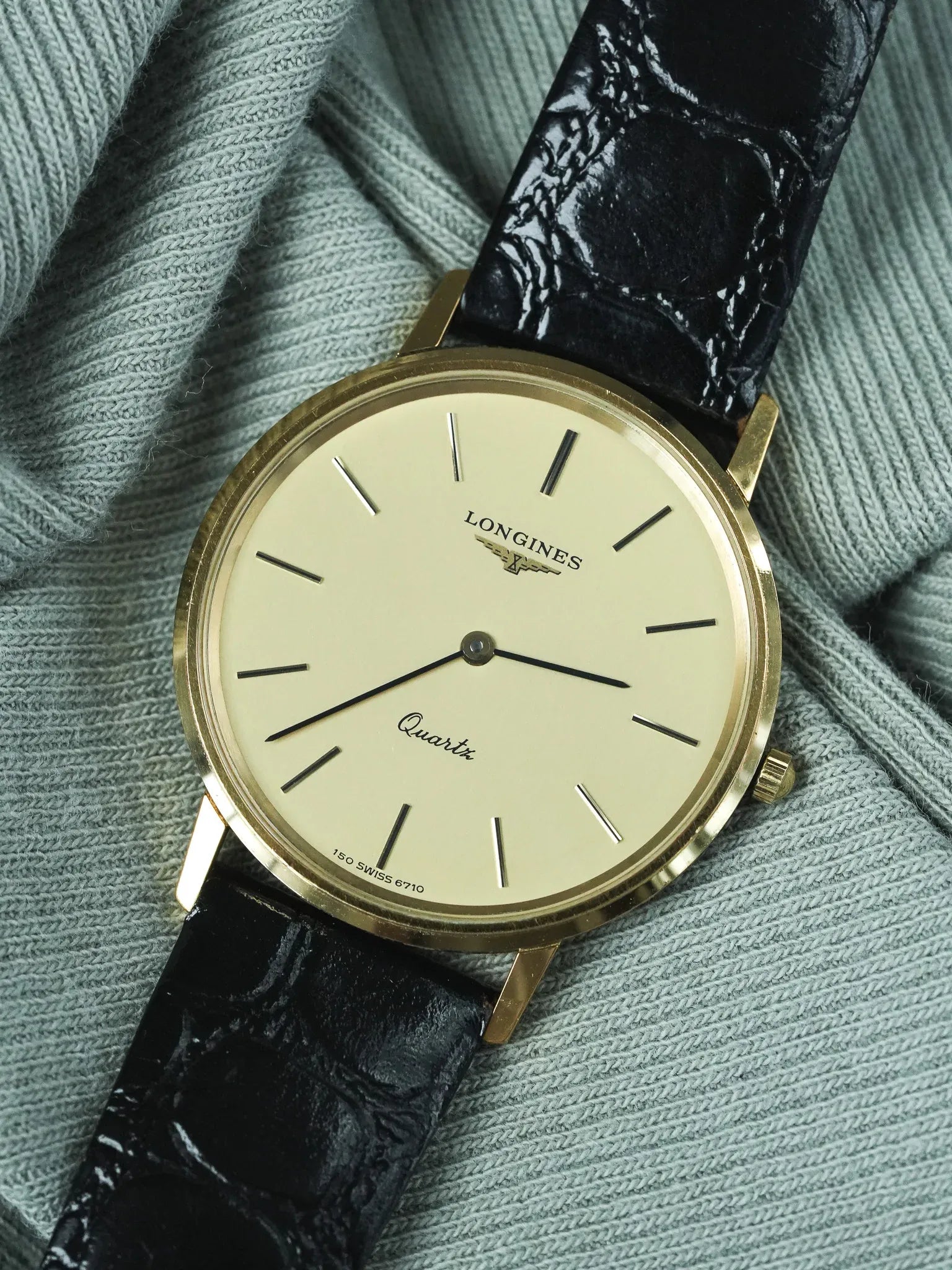 Longines - Extra dünne, goldplattierte Dressuhr Zifferblatt Gold - 1980s 