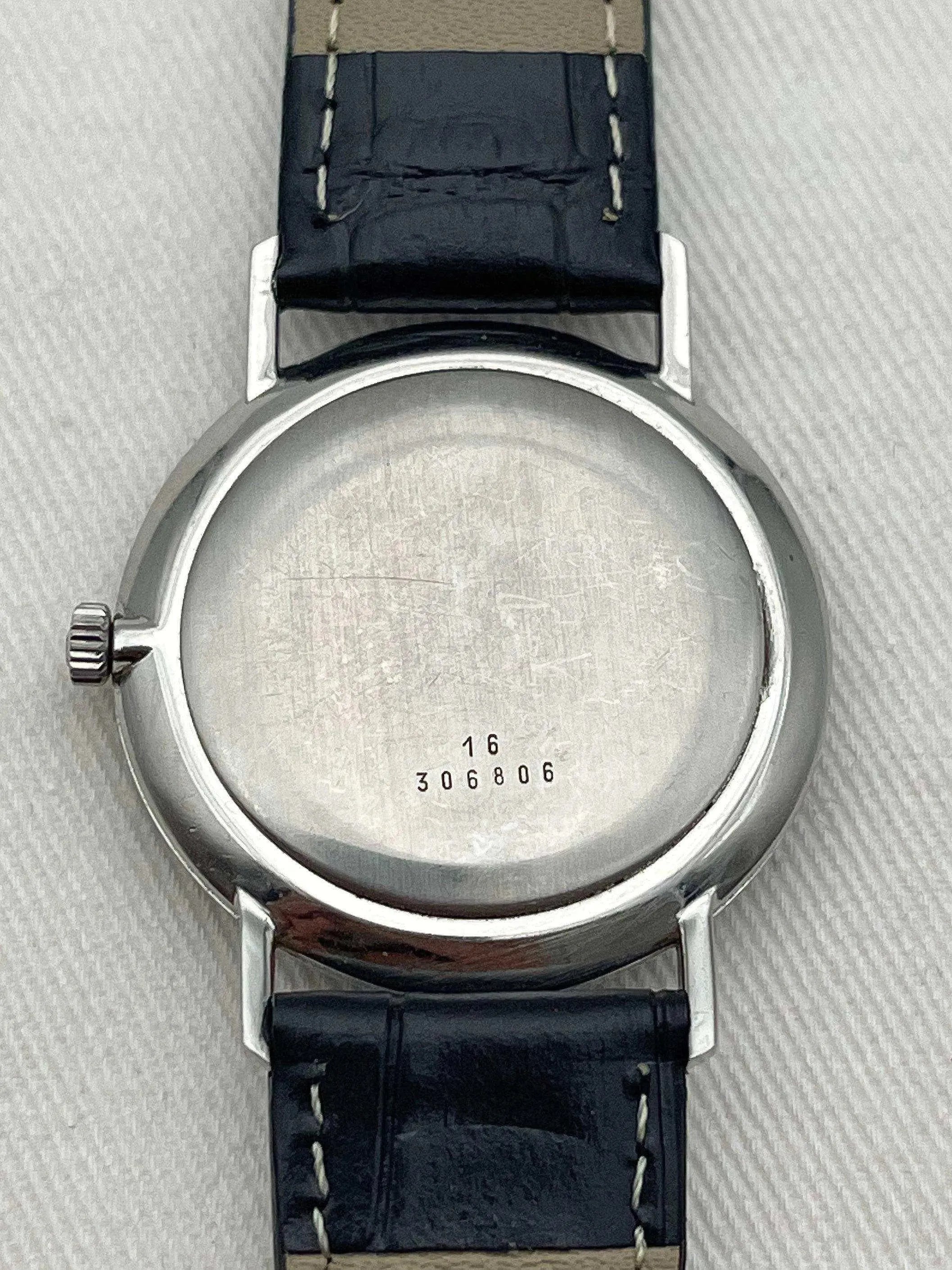 Longines - Night Dial - 1974 - Atelier Victor Paris - Vintage Watch Shop Dubai