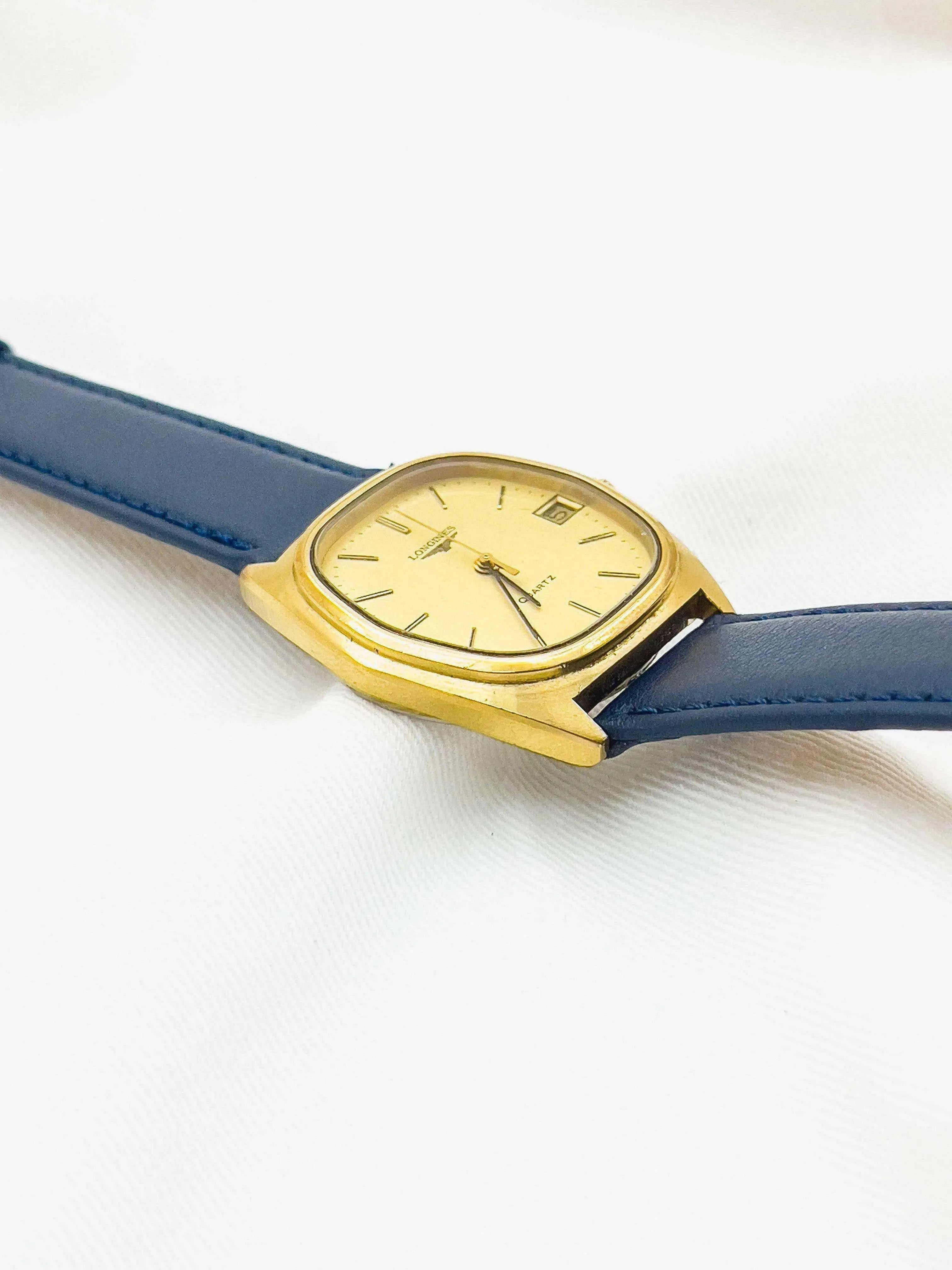 Longines - Ovale Date - 1979 - Atelier Victor Paris - Vintage Watch Shop Dubai