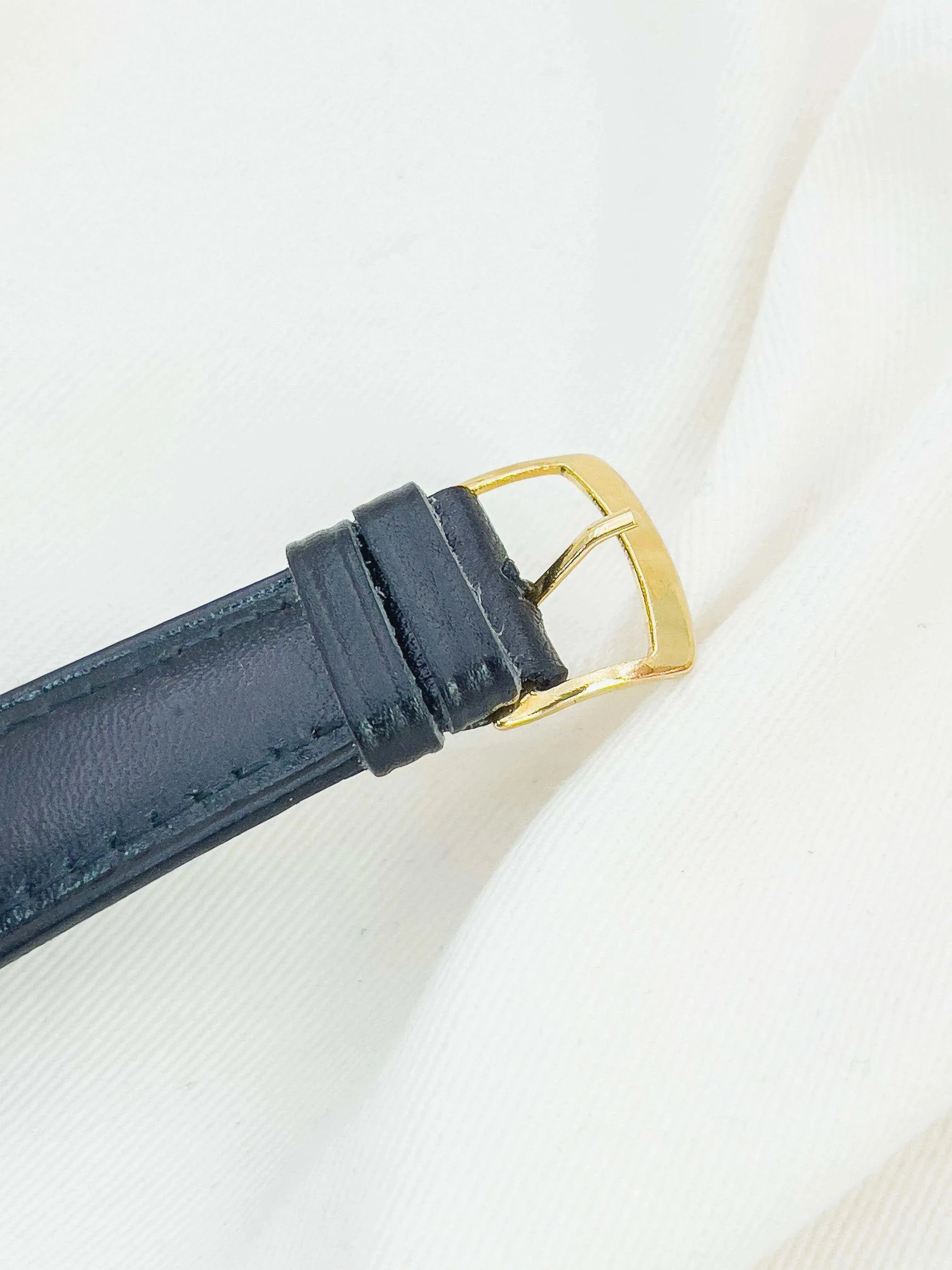 Longines - Ovale Tapissé - 1970s - Atelier Victor Paris - Vintage Watch Shop Dubai