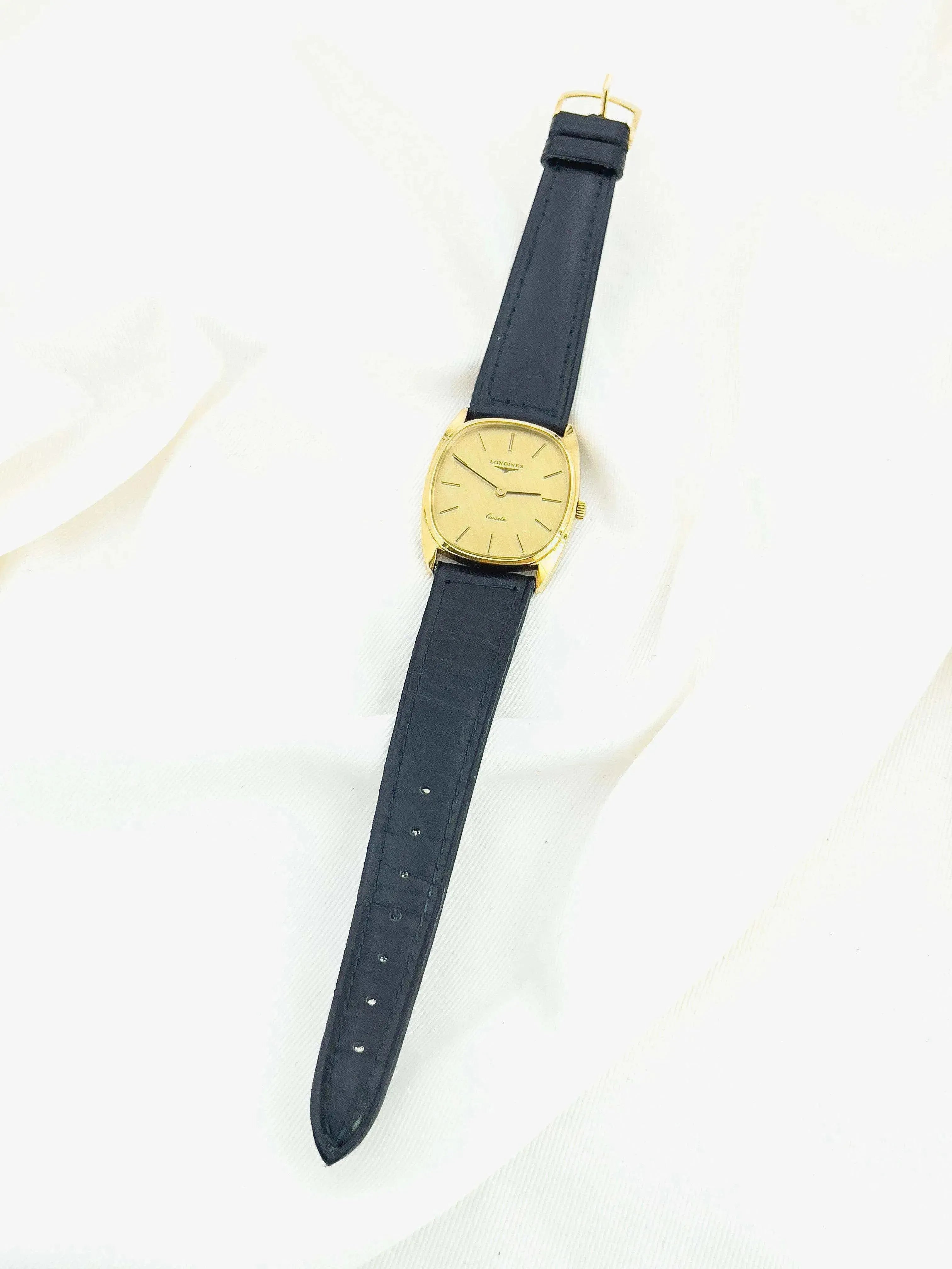 Longines - Ovale Tapissé - 1970s - Atelier Victor Paris - Vintage Watch Shop Dubai