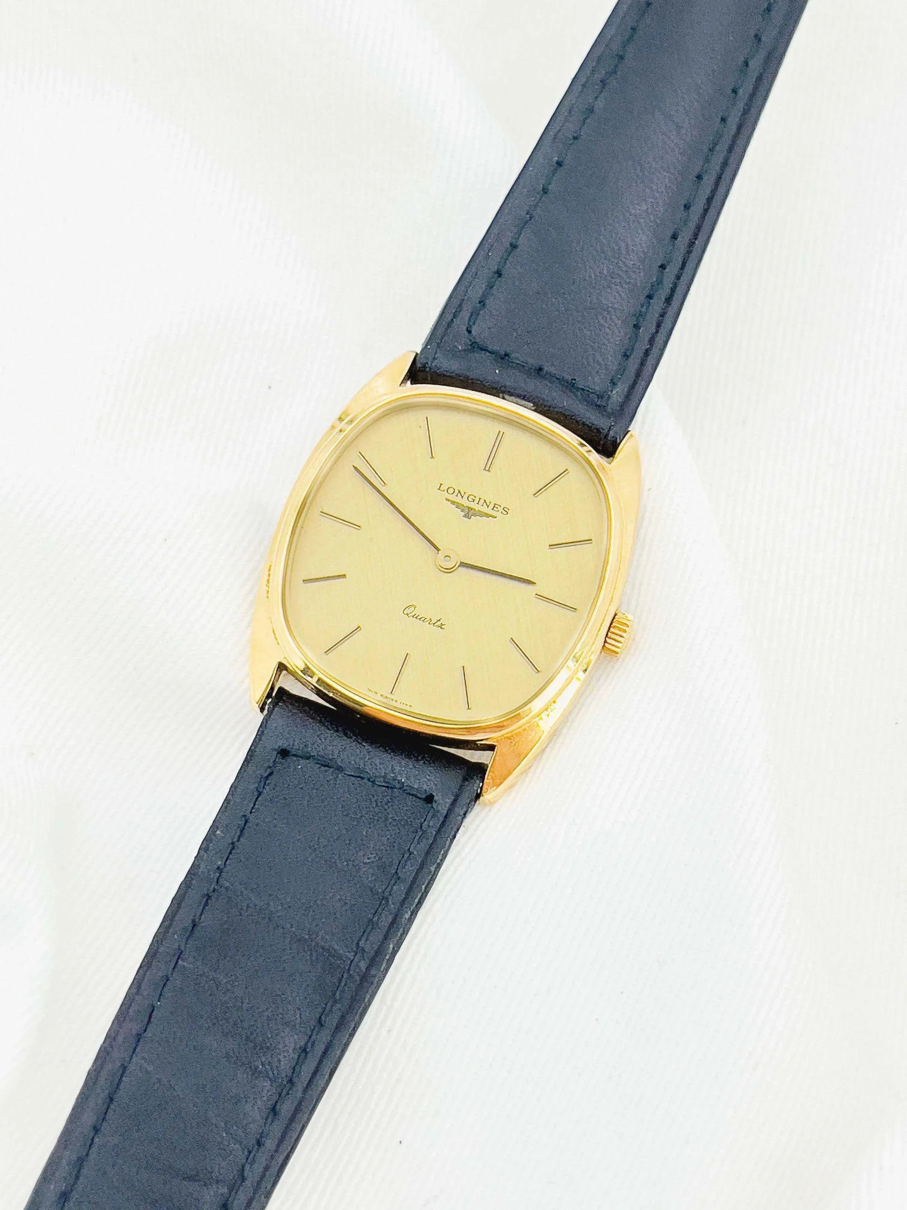 Longines - Ovale Tapissé - 1970s - Atelier Victor Paris - Vintage Watch Shop Dubai