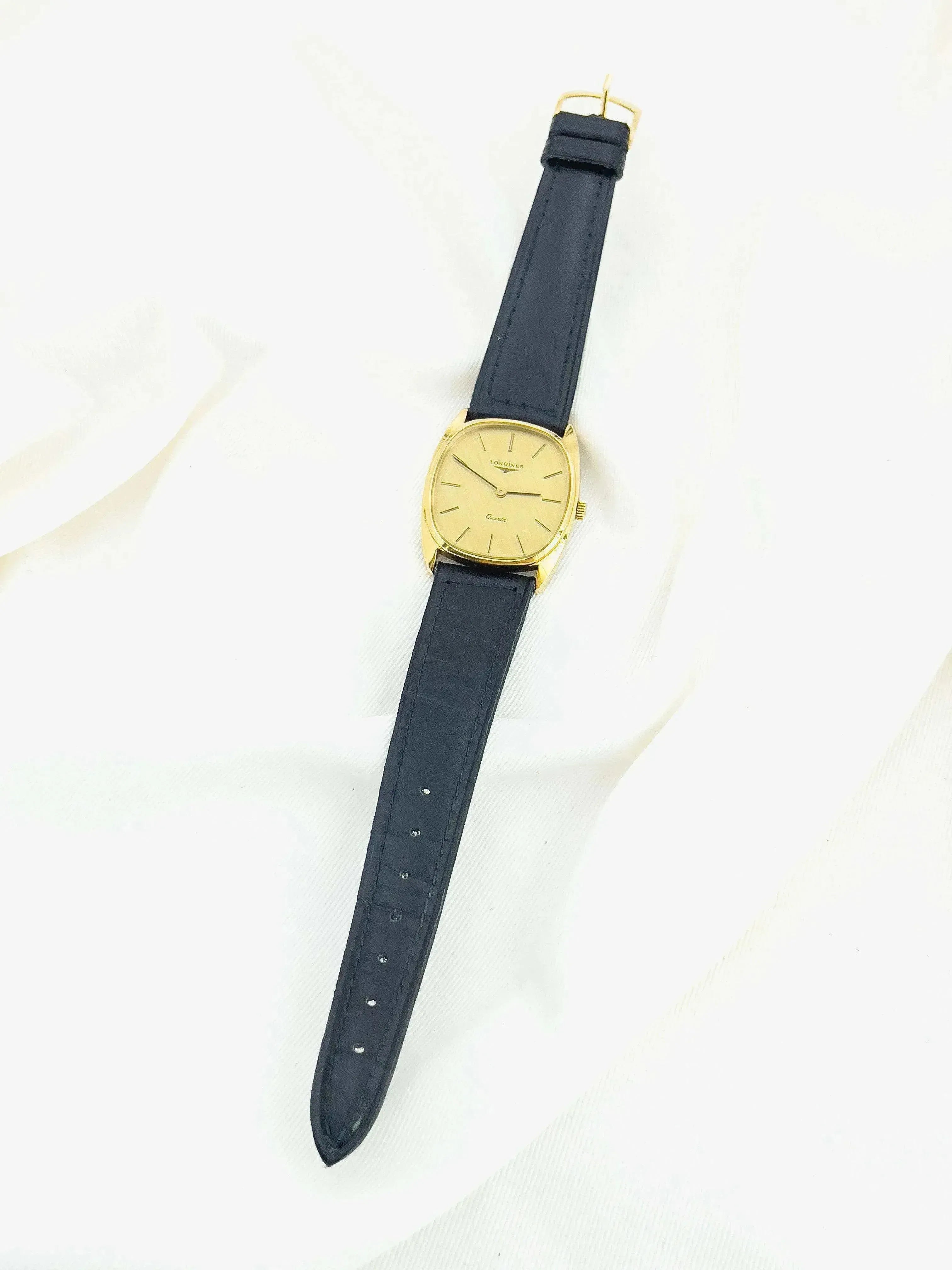 Longines - Ovale Tapissé - 1970s - Atelier Victor - Vintage  Shop