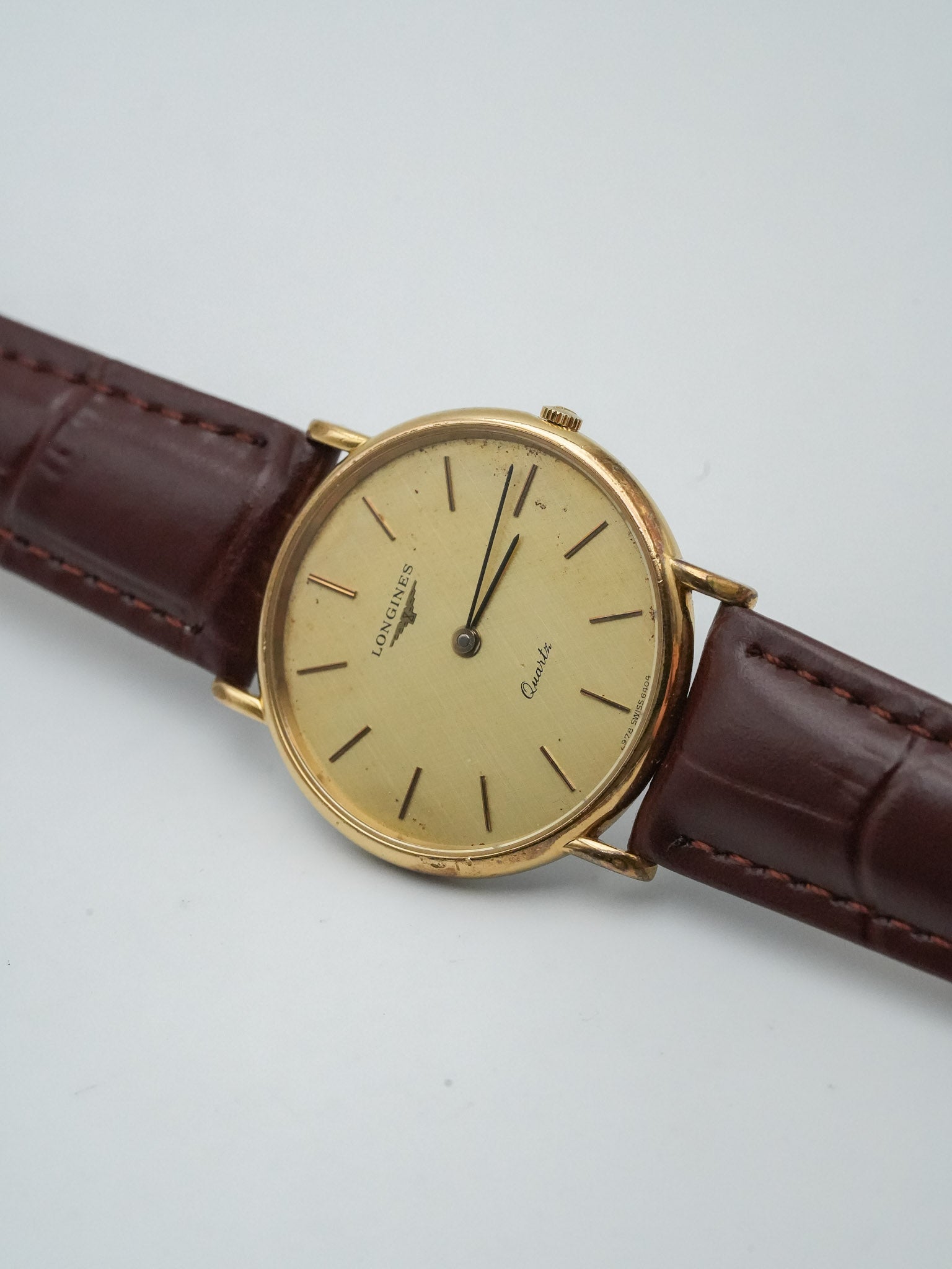 Longines - Plaqué Or Cadran lin Quartz - 1980s - Atelier Victor Paris - Vintage Watch Shop Dubai