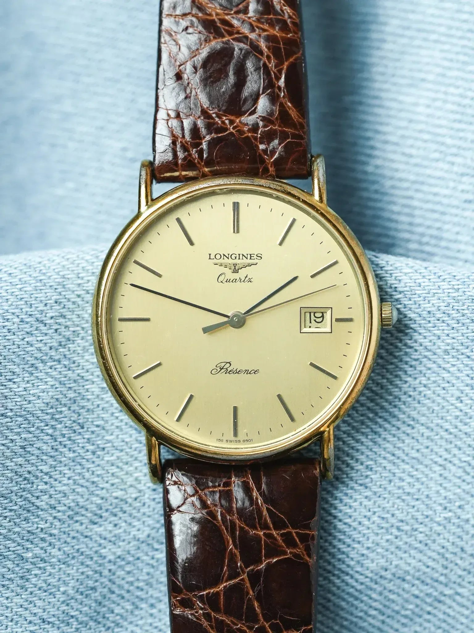 Longines - Presence Extra Flat Gold Date Quartz - 1980s - Atelier