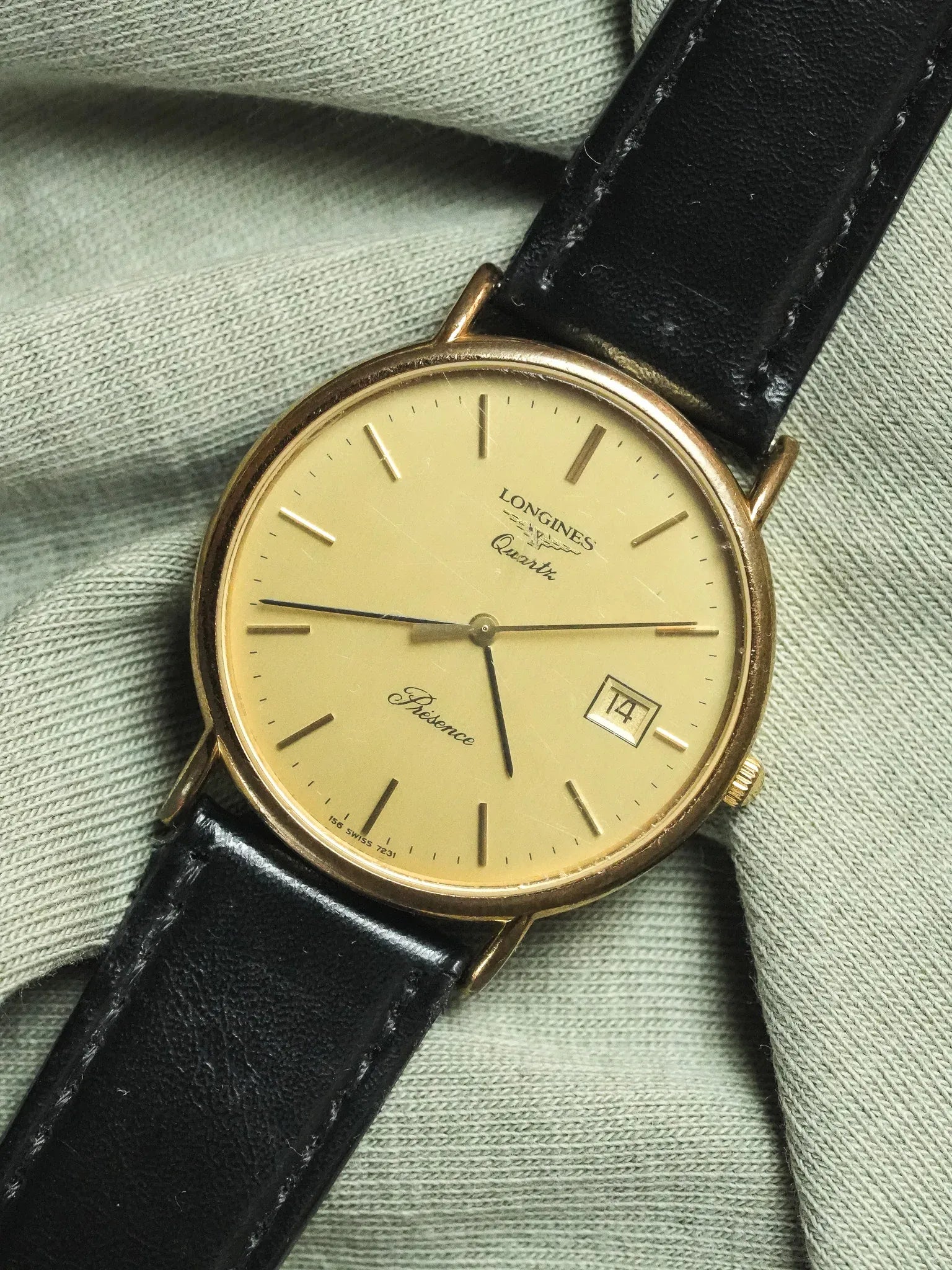 Longines - Presence Ronde Or date - 1980s - Atelier Victor