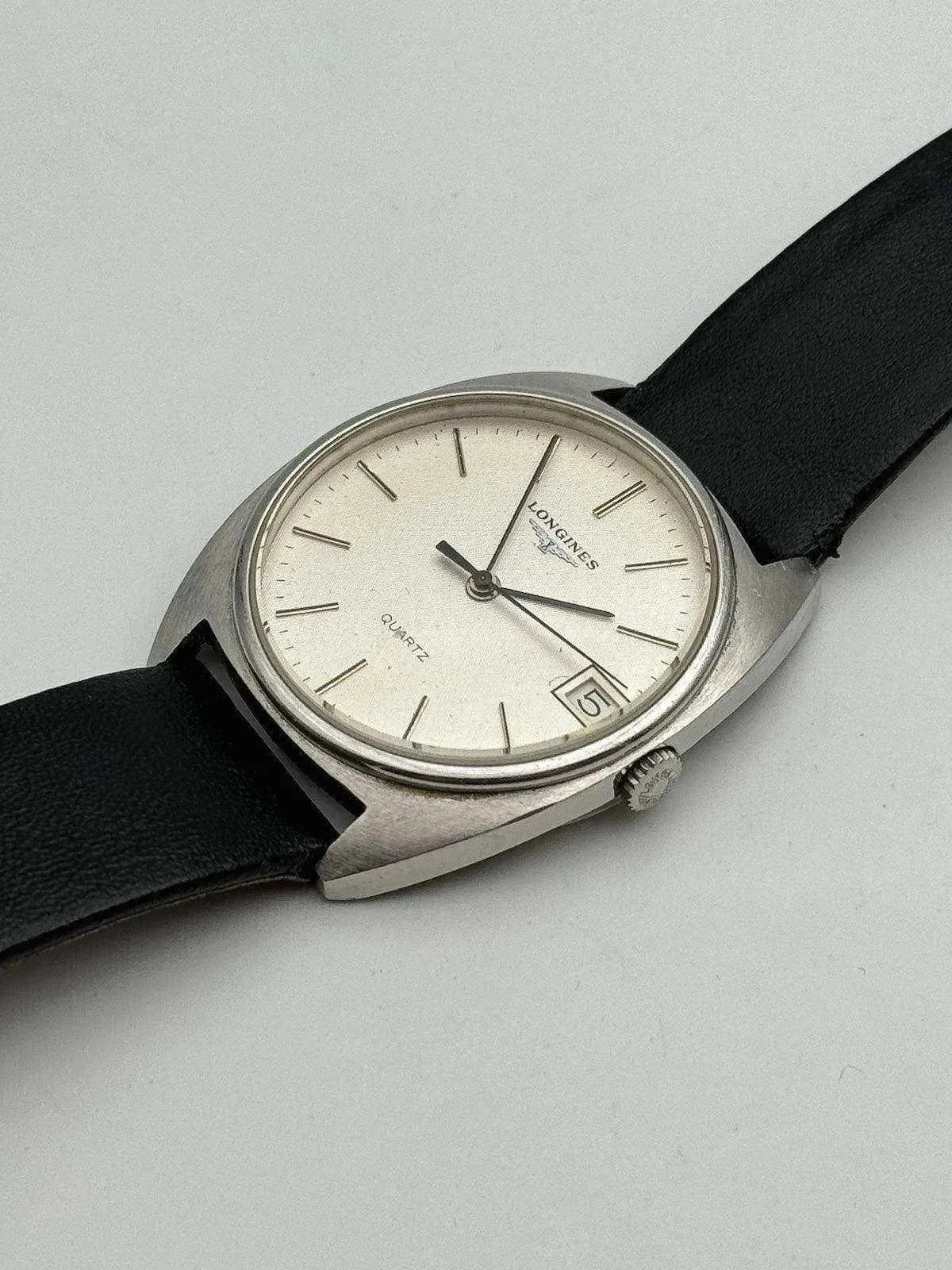 Longines - Silver Linen Dial - 1978 - Atelier Victor Paris - Vintage Watch Shop Dubai