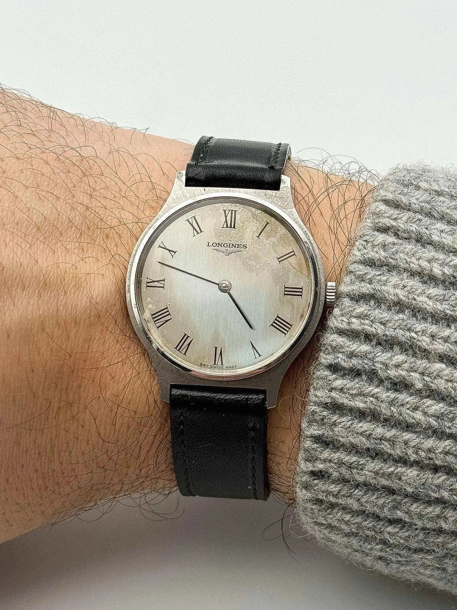 Longines - Silver Patine - 1976 - Atelier Victor Paris - Vintage Watch Shop Dubai