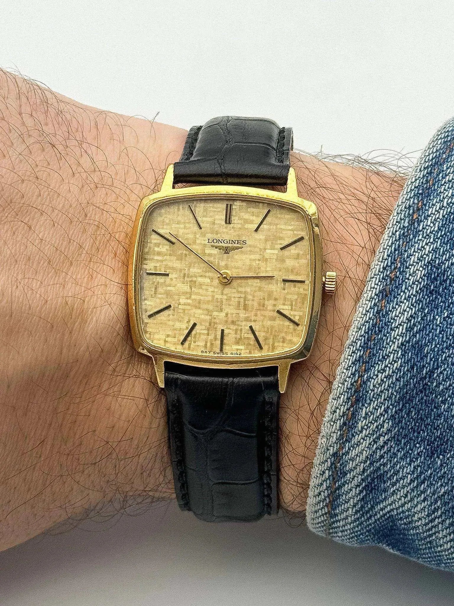Longines - Square Tapissé - FULL SET - 1977 - Atelier Victor Paris - Vintage Watch Shop Dubai