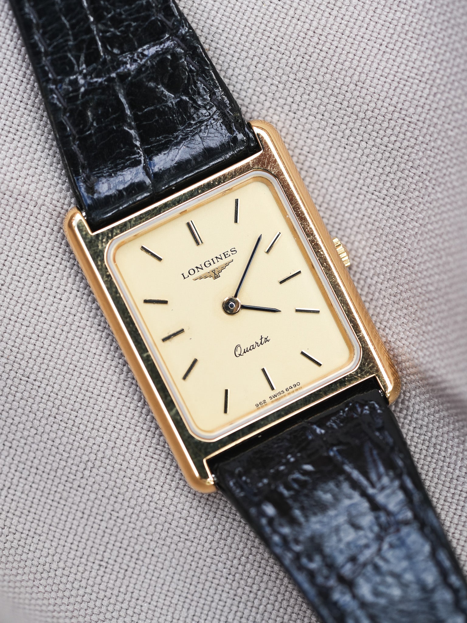 Longines - Tank Plaqué or Femme - 1980s - Atelier Victor - Vintage  Shop