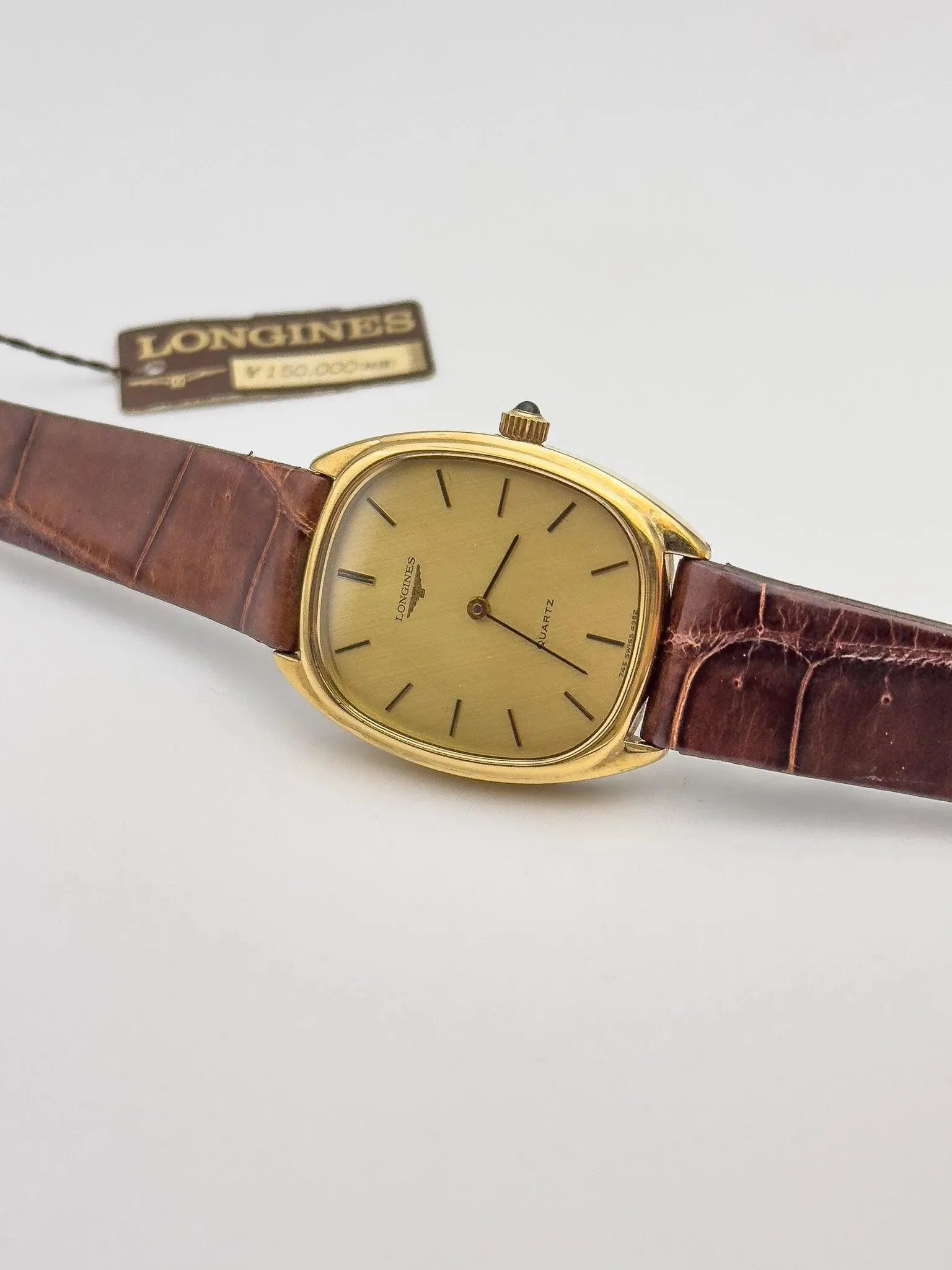 Longines - Tonneau Linen Cabochon - 1979 - Atelier Victor Paris - Vintage Watch Shop Dubai