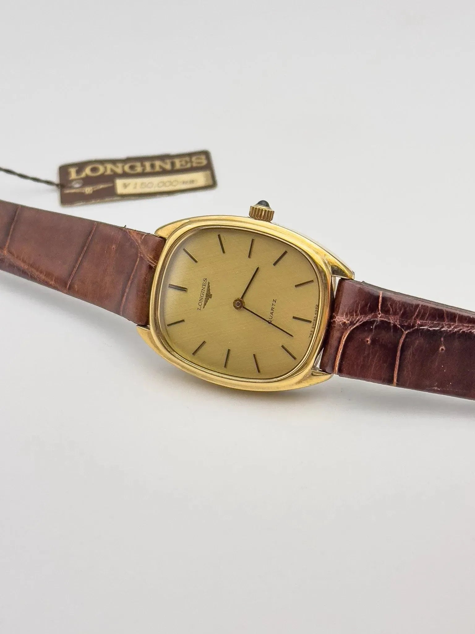 Longines - Tonneau Linen Cabochon - 1979 - Atelier Victor - Vintage  Shop