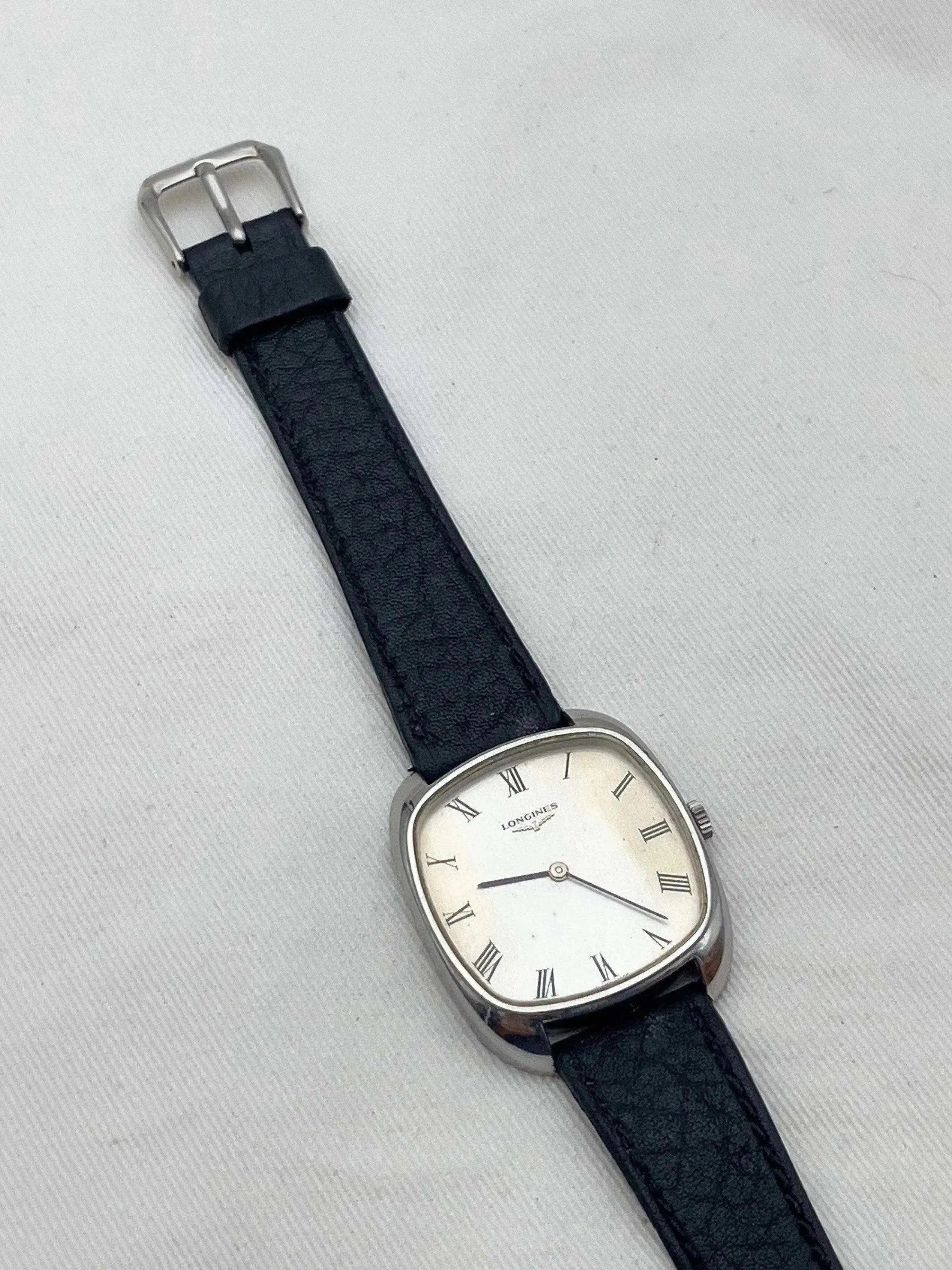 Longines - Tonneau Patiné - 1976 - Atelier Victor - Vintage  Shop