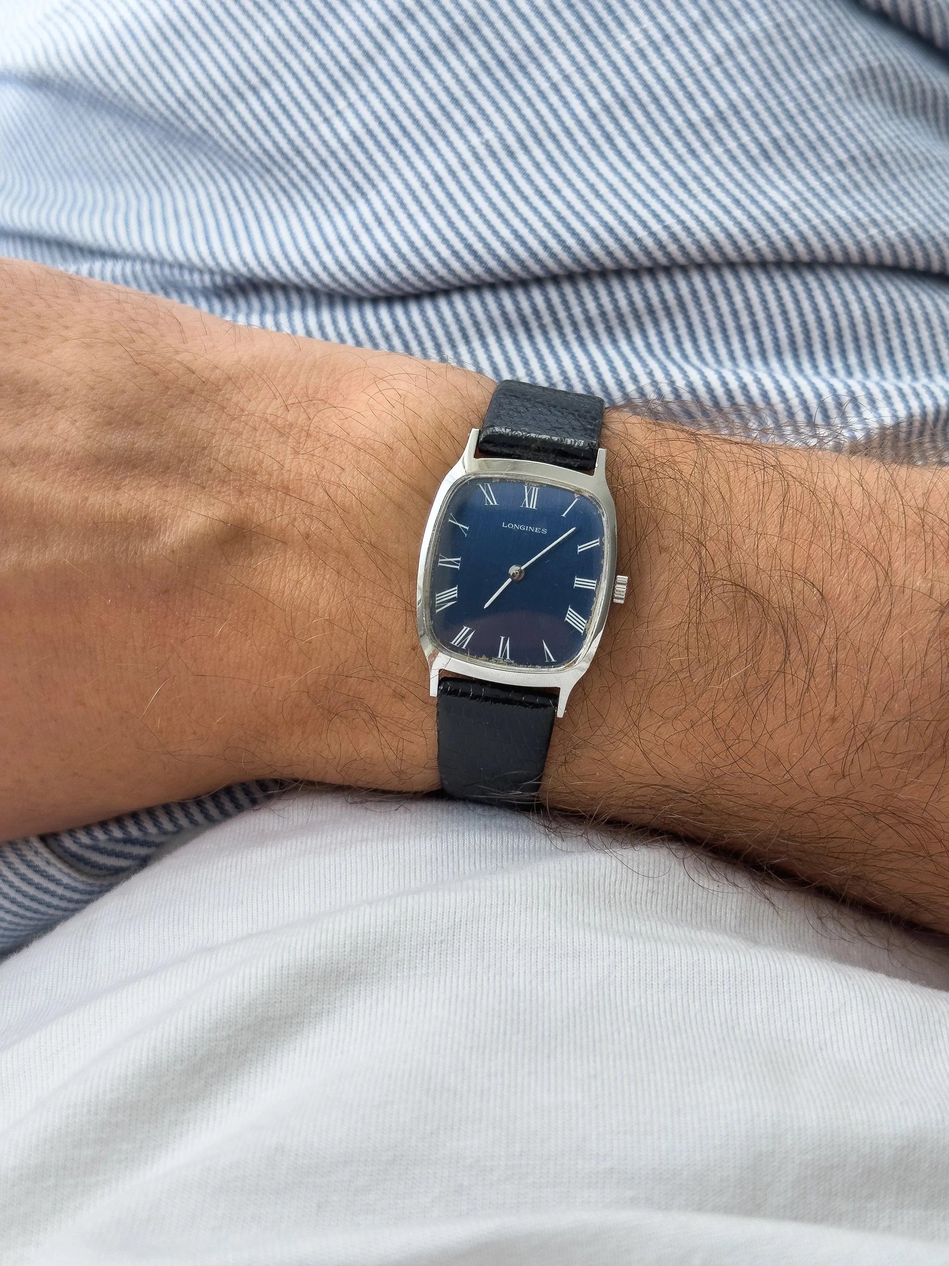 Longines - Tonneau Romain Bleu Nuit - 1970s - Atelier Victor Paris - Vintage Watch Shop Dubai