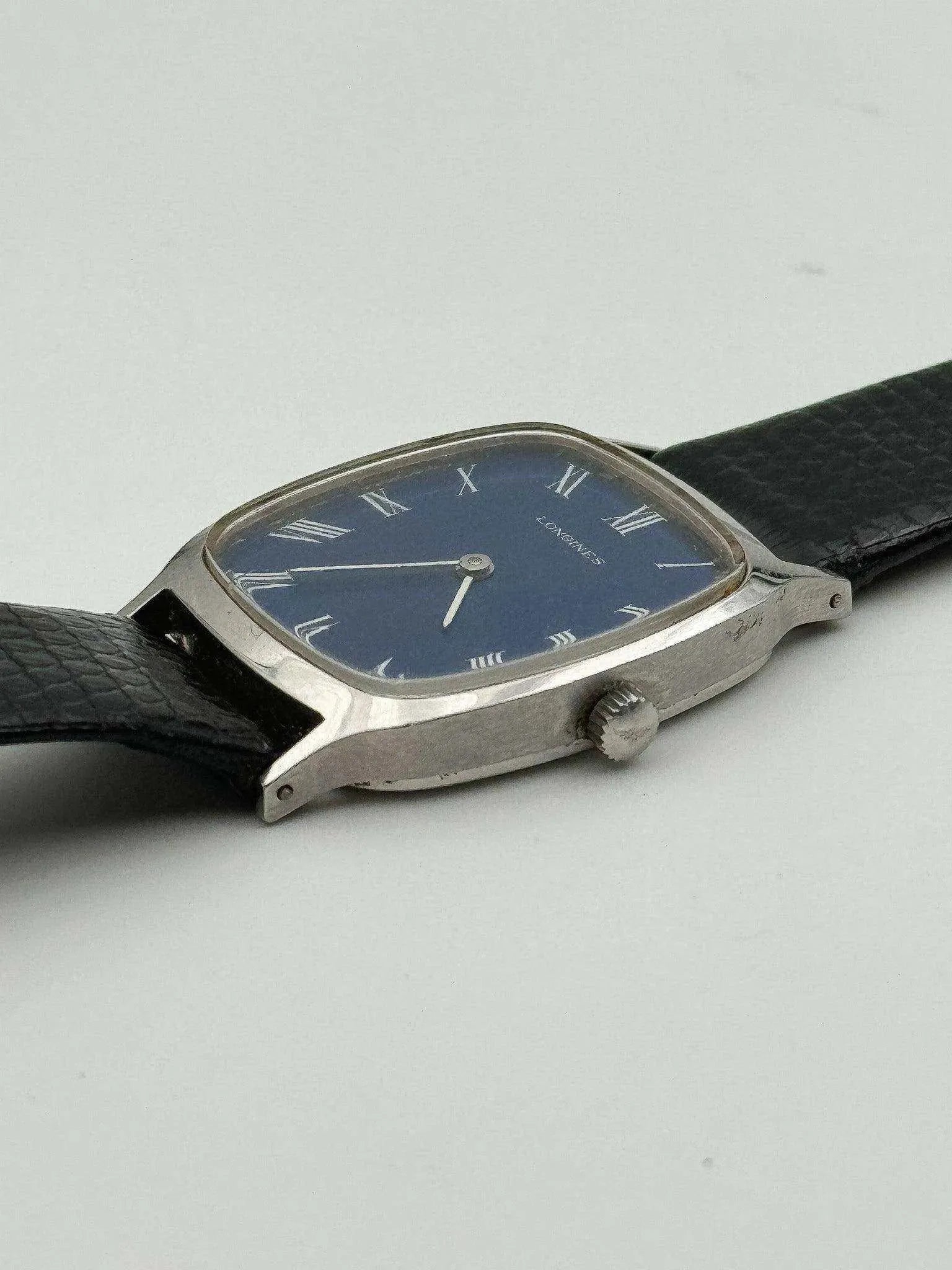 Longines - Tonneau Romain Bleu Nuit - 1970s - Atelier Victor Paris - Vintage Watch Shop Dubai