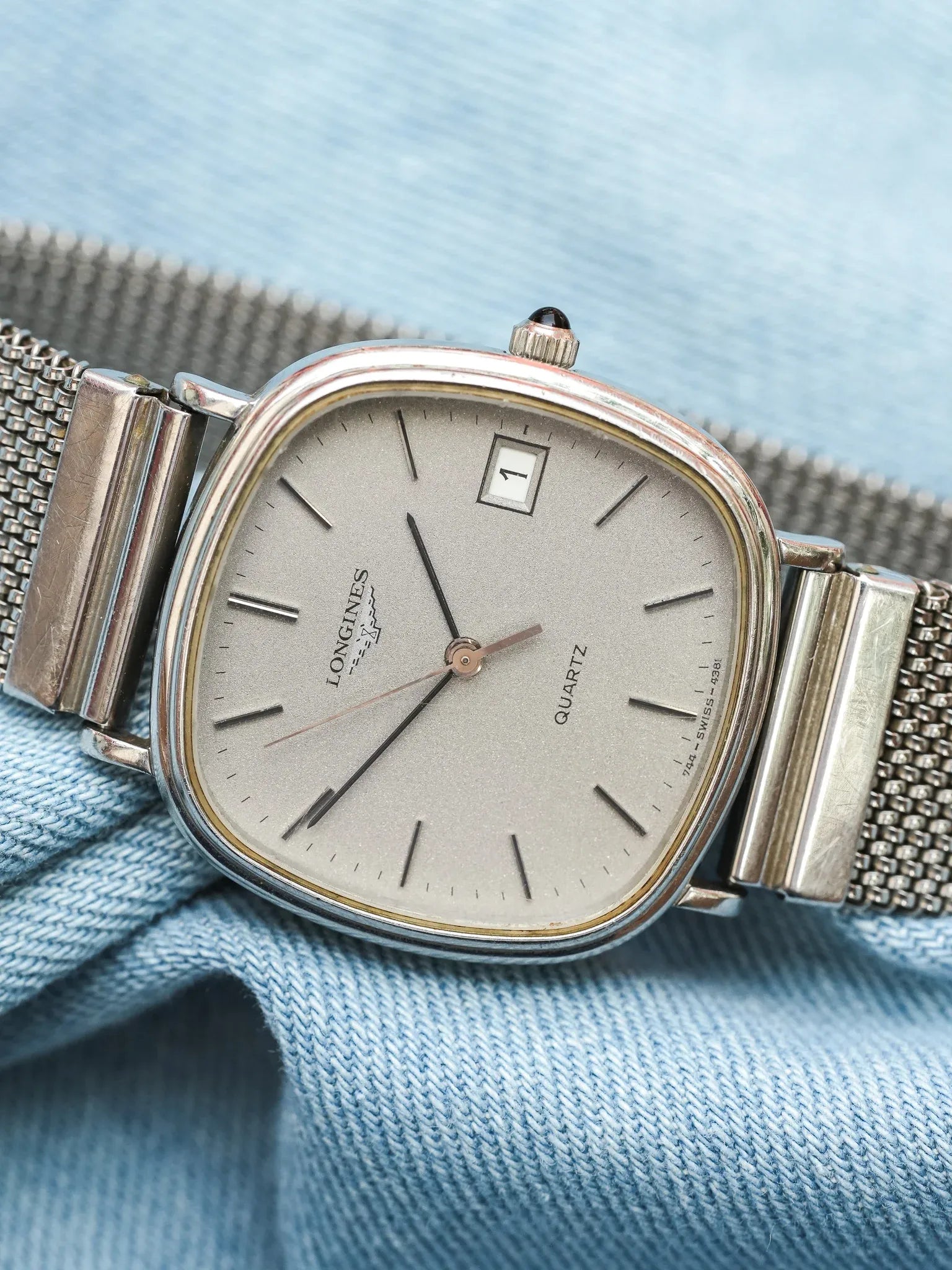 Longines - TV acier cadran argent - 1980s - Atelier Victor