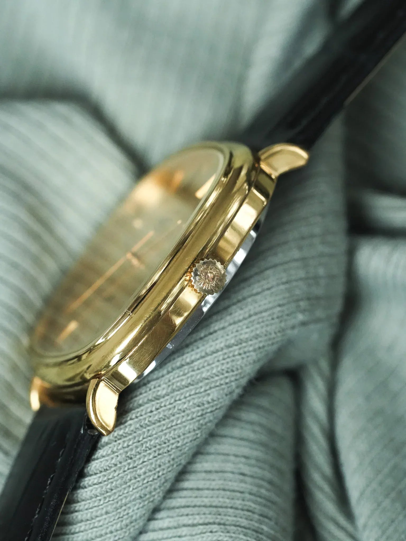 Longines - Gold-plated TV Date Linen Dial - 1980s 