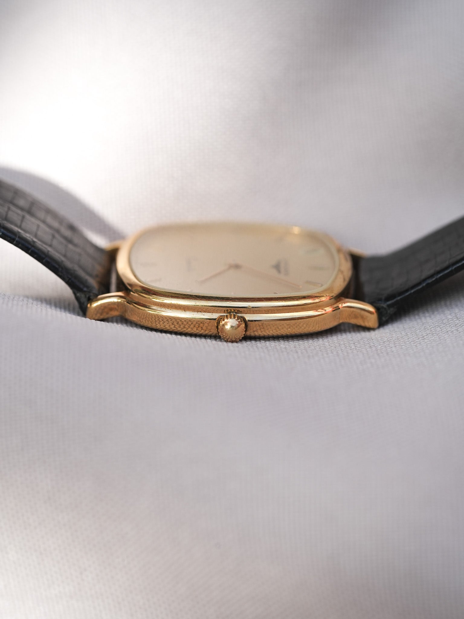 Longines - TV Or Écailles - 1980s - Atelier Victor Paris - Vintage Watch Shop Dubai
