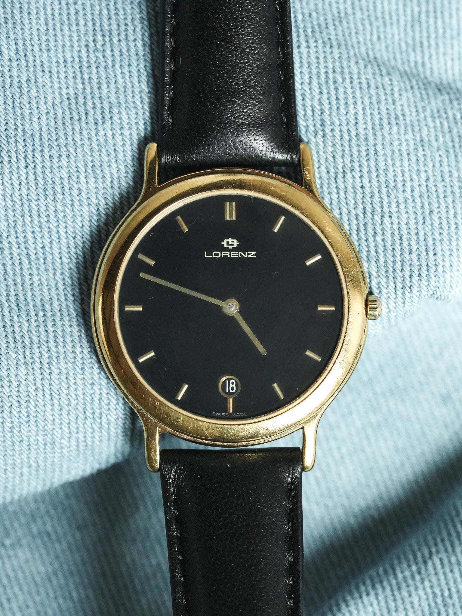 Lorenz - Plaqué or noir date 6h - 1990s - Atelier Victor - Vintage  Shop