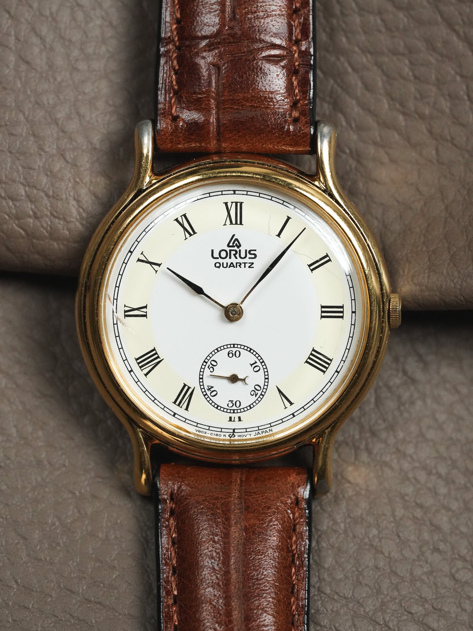 Lorus - Plaqué or Petite-seconde - 1990s - Atelier Victor - Vintage  Shop