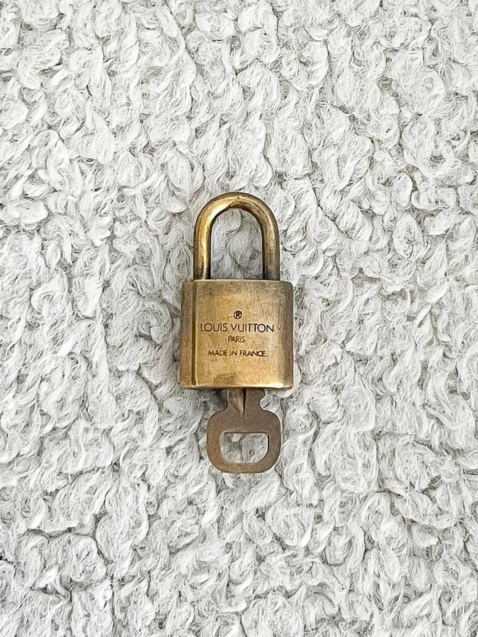Louis Vuitton - Cadenas 305 Keepall - Atelier Victor Paris - Vintage Watch Shop Dubai