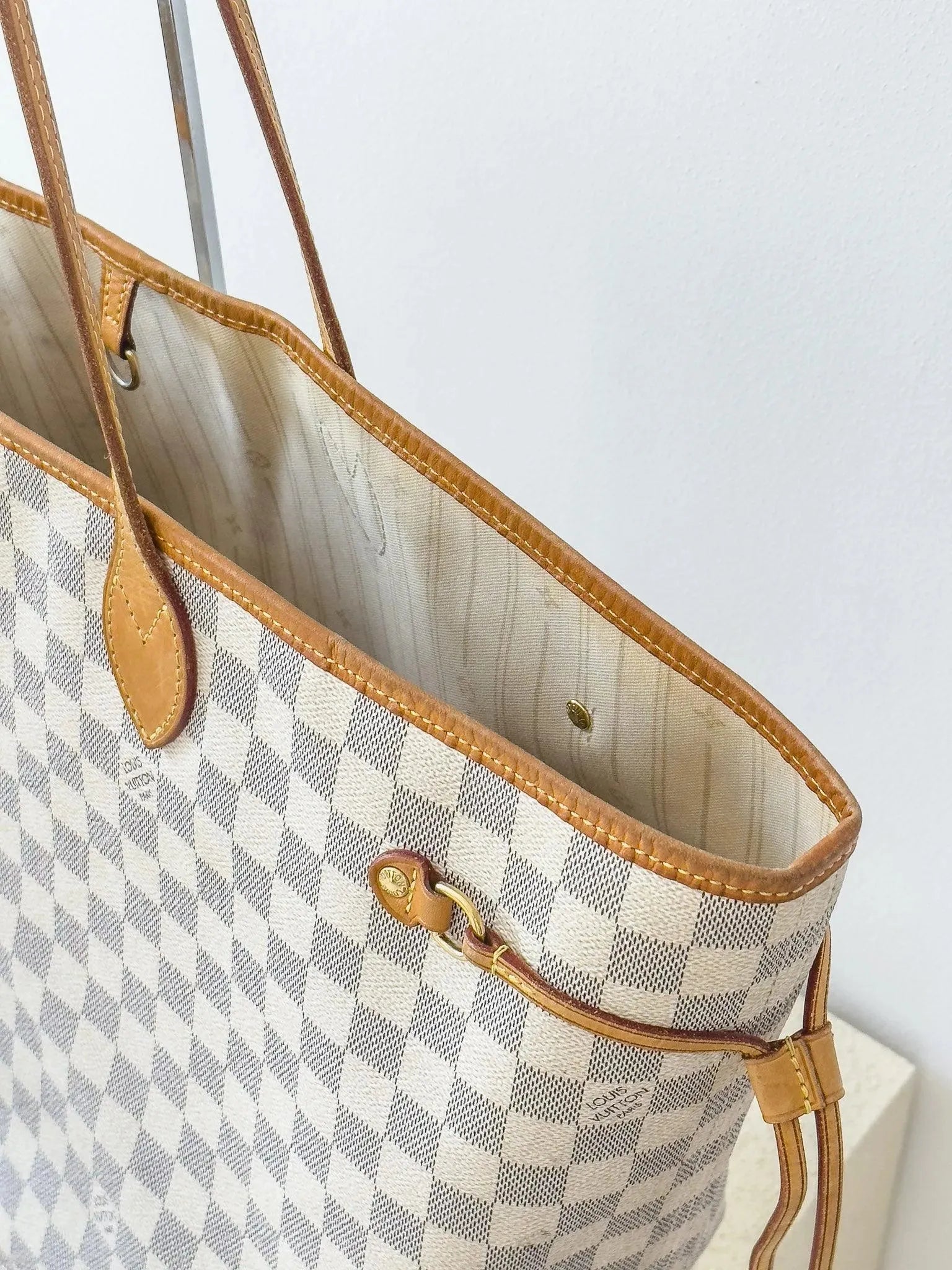 Louis Vuitton - Neverfull Beige - Atelier Victor Paris - Vintage Watch Shop Dubai