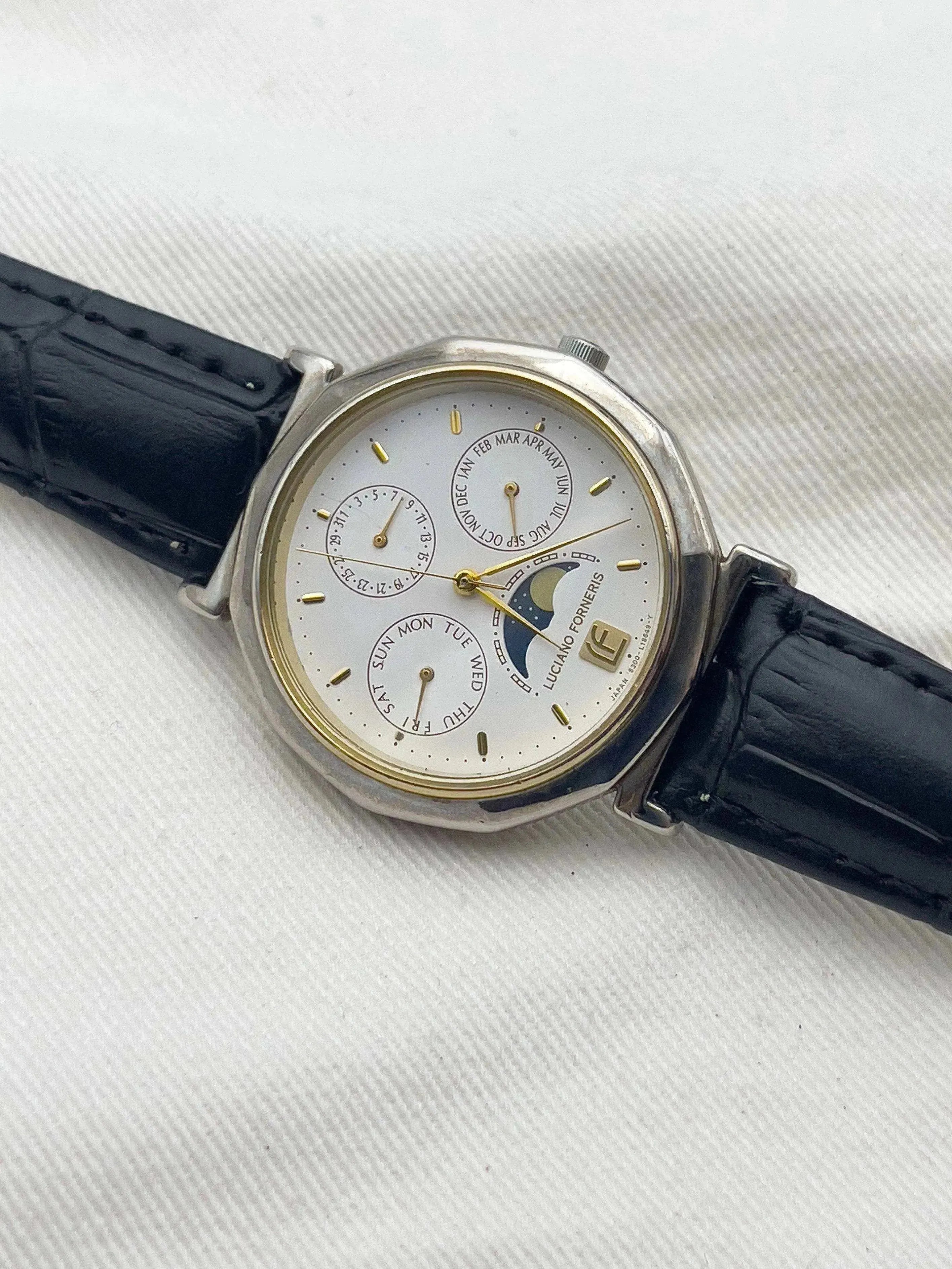Luciano Forneris par Citizen - Moonphase Triple Calandar - 1980’s - Atelier Victor Paris - Vintage Watch Shop Dubai