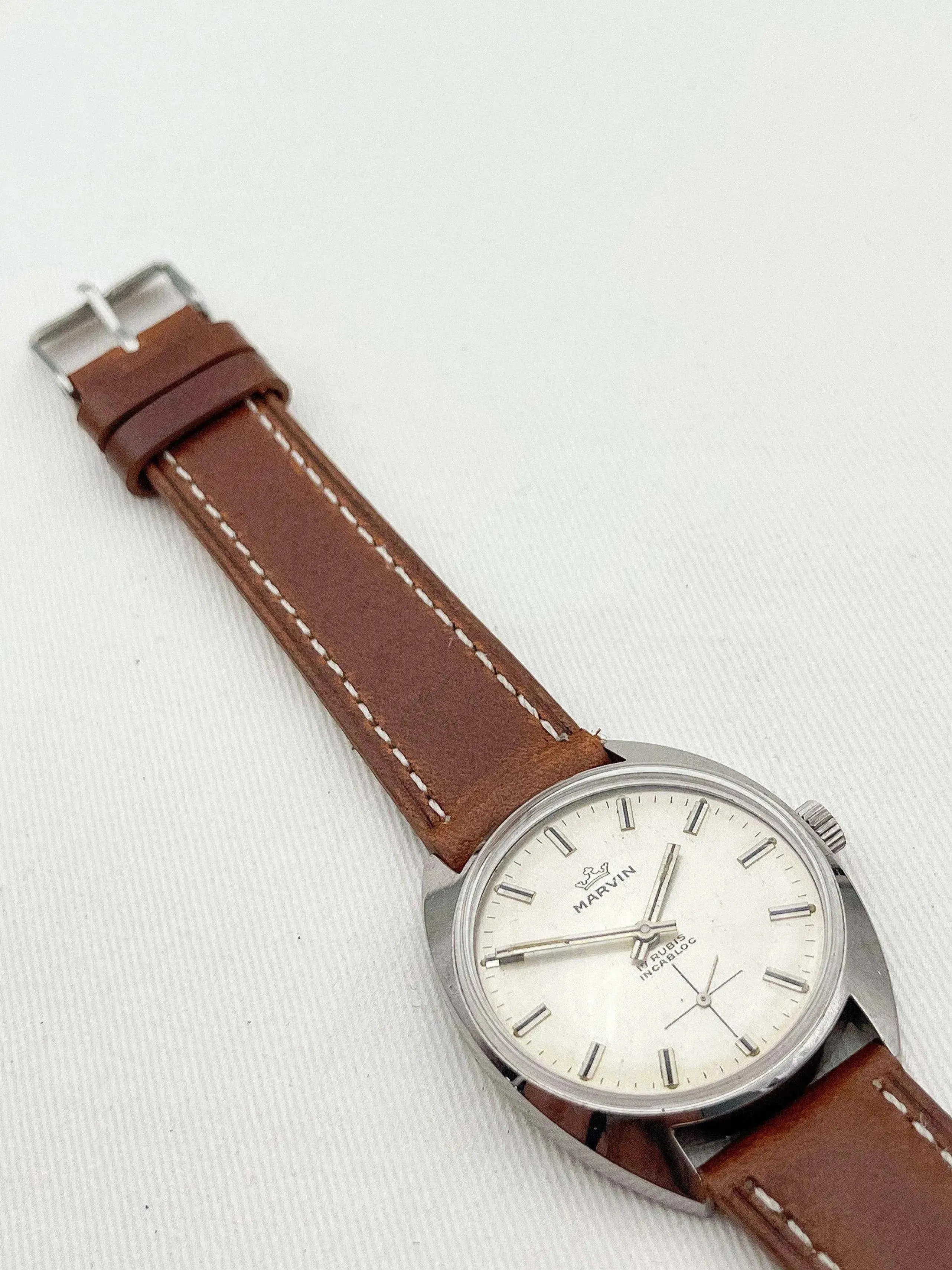 Marvin - Steel Dial Petite Seconde - 1970 - Atelier Victor Paris - Vintage Watch Shop Dubai