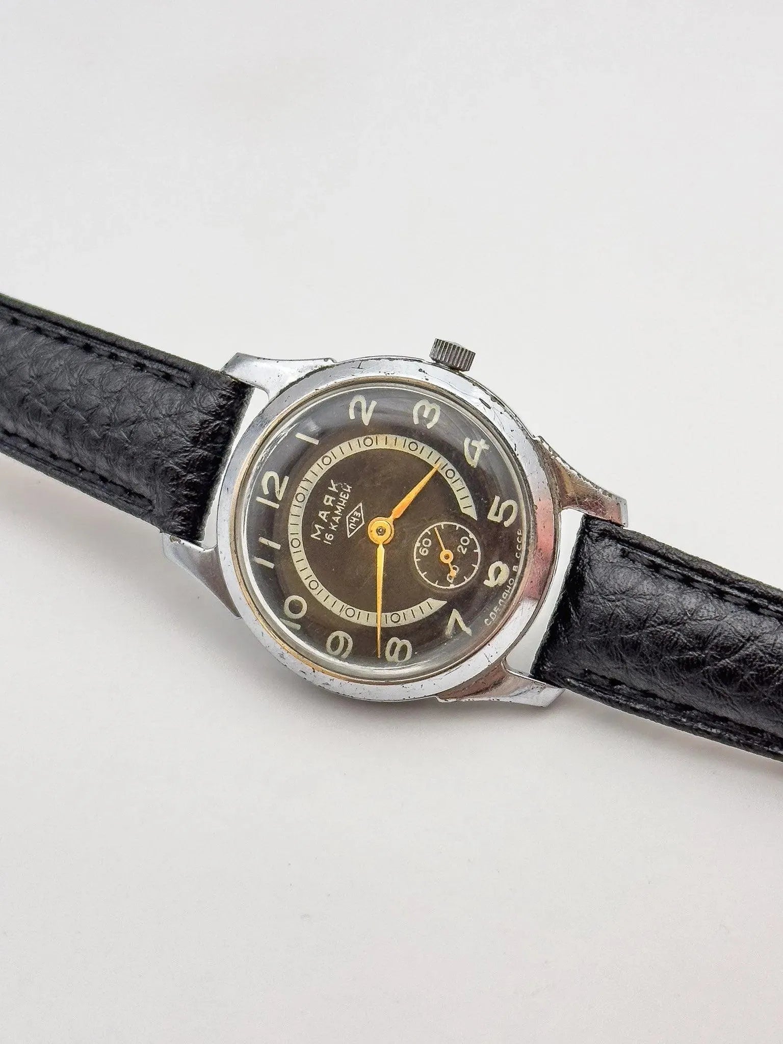 Mayak - Gold Petite Seconde - 1950s - Atelier Victor Paris - Vintage Watch Shop Dubai