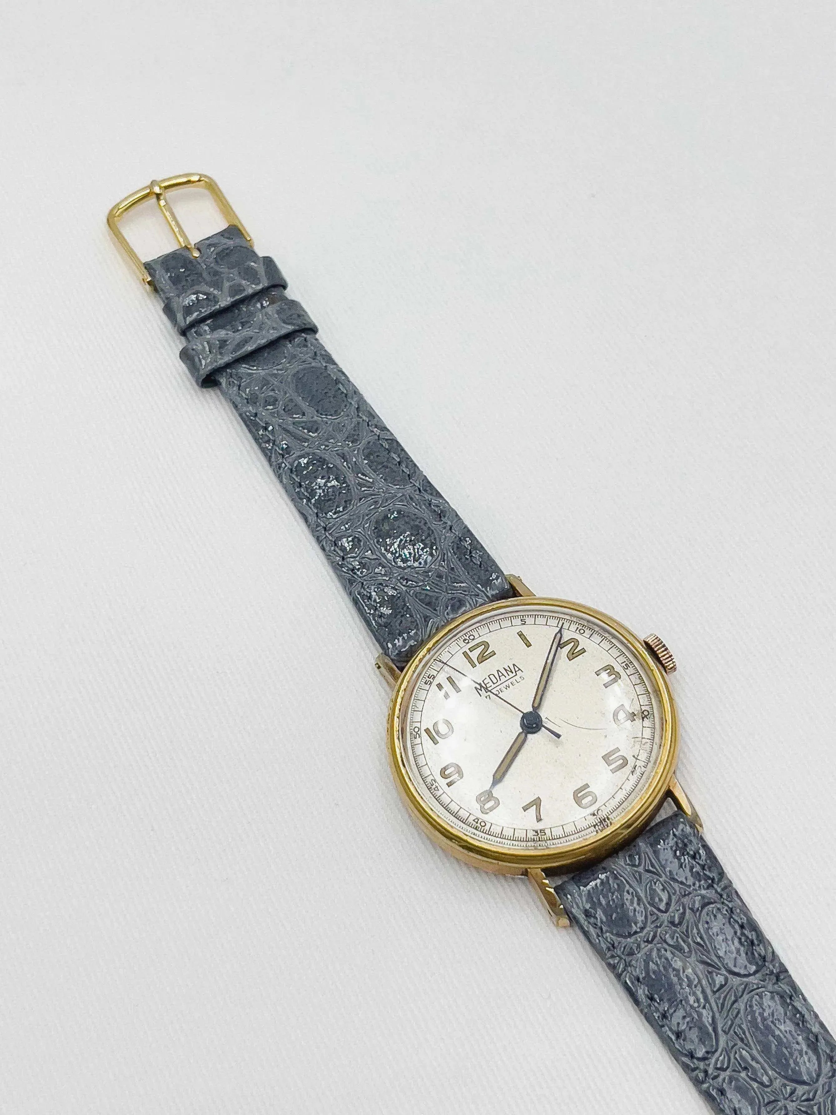 Medana - Military Dial - 1940’s - Atelier Victor - Vintage  Shop