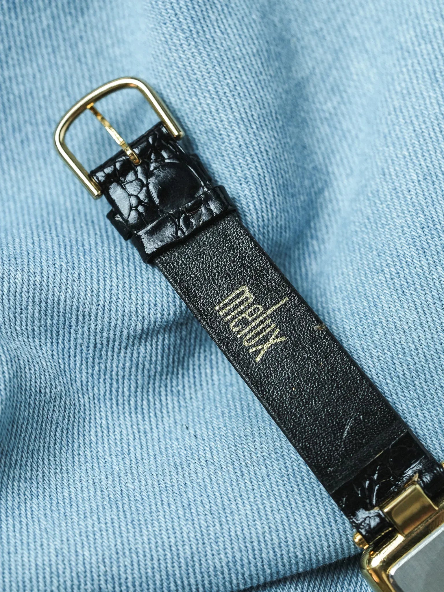 Melux - Tank Vintage Rectangulaire Or - NOS - 1990s - Atelier Victor