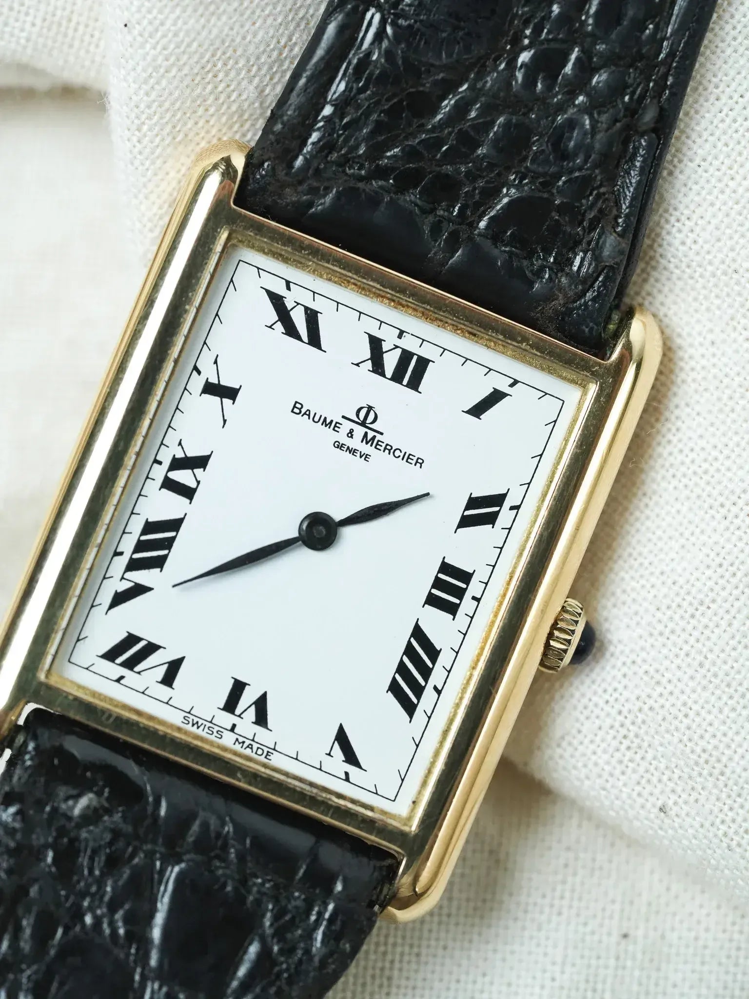 Baume & Mercier - 37059 Tank Oro amarillo 18k - caja - 1970s - Atelier Victor