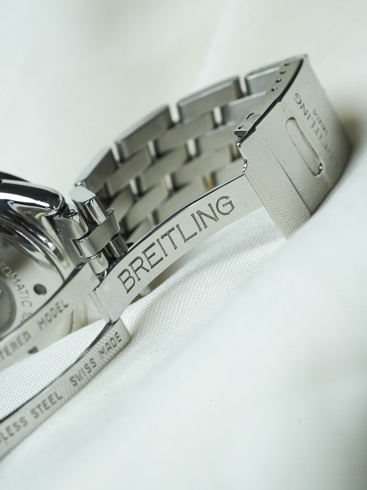 Montre Breitling Cockpit B30012 - Chronographe Cadran Bleu (Année 2000s) - Atelier Victor
