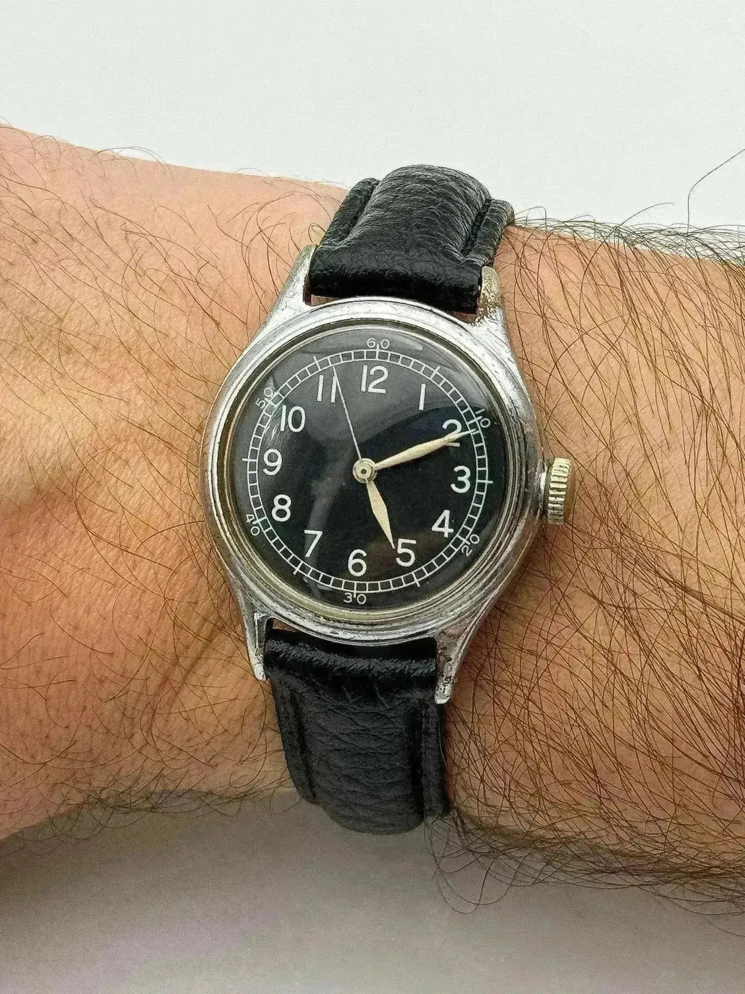 Vintage Bulova Type Watch - US AIR FORCE WWII Chrome (1943