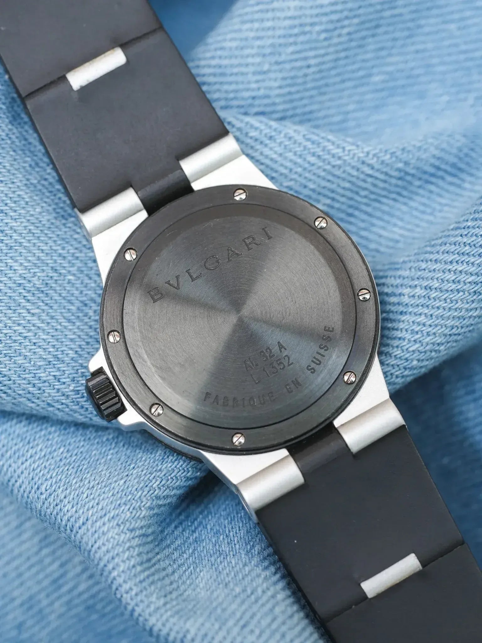 Bvlgari - Aluminum 29mm Crème Caoutchouc noir - 1990s - Atelier Victor