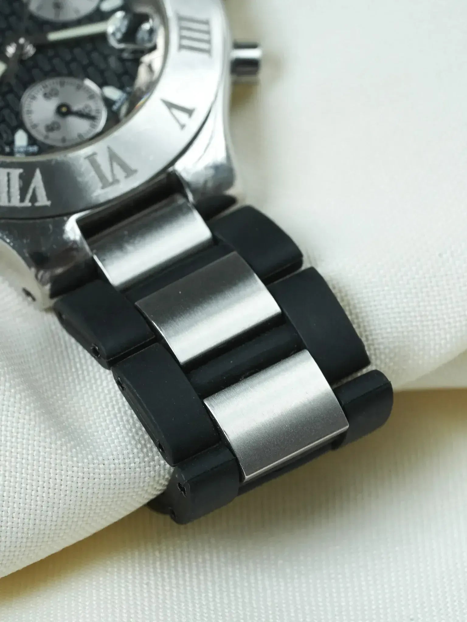Watch Cartier Must 21 Chronoscaph (2000s) – Ref. 2424 Black & Steel 
