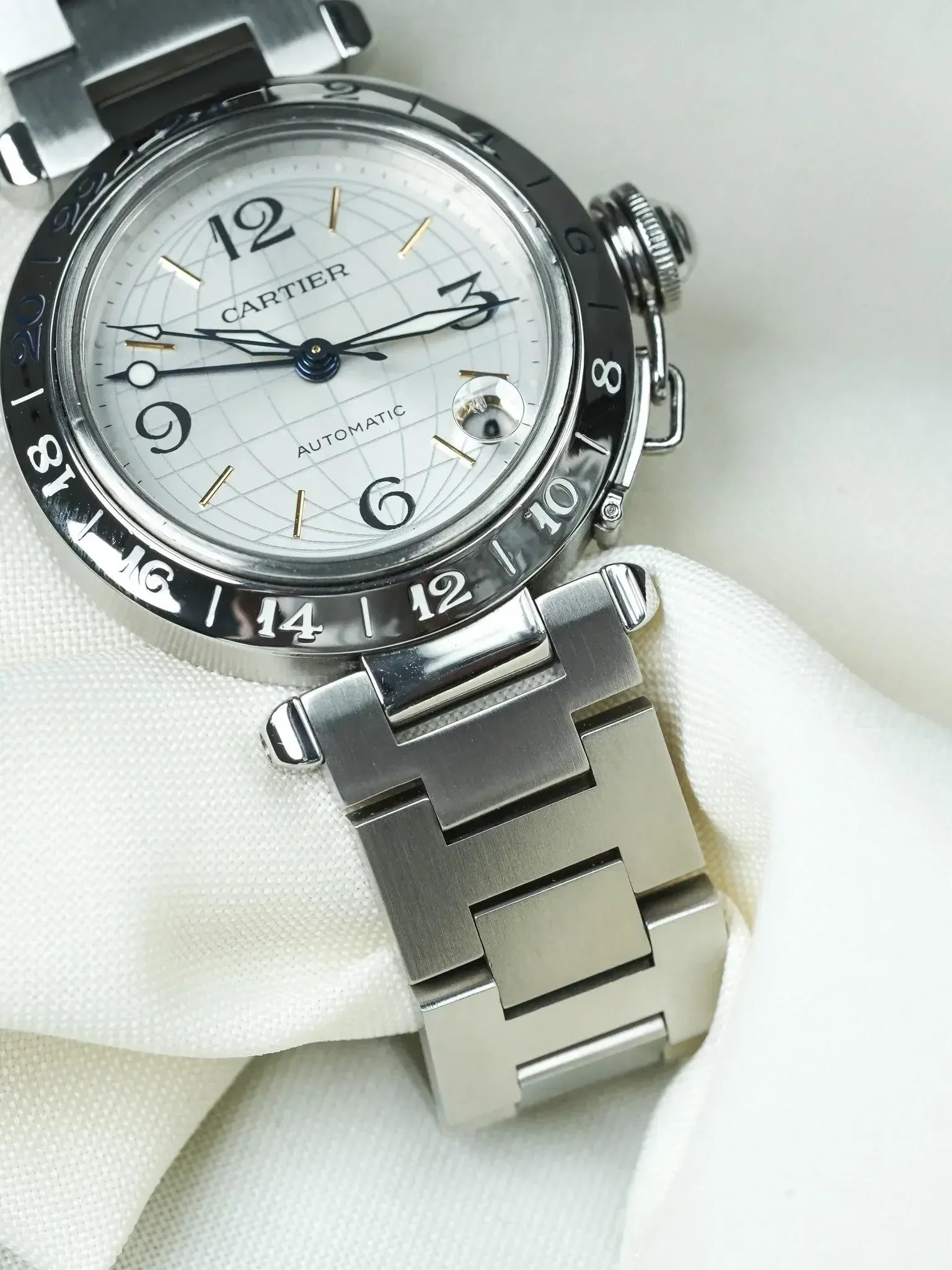 Cartier - Pasha GMT 35mm Cadran Argent Top condition - 2000s - Atelier Victor