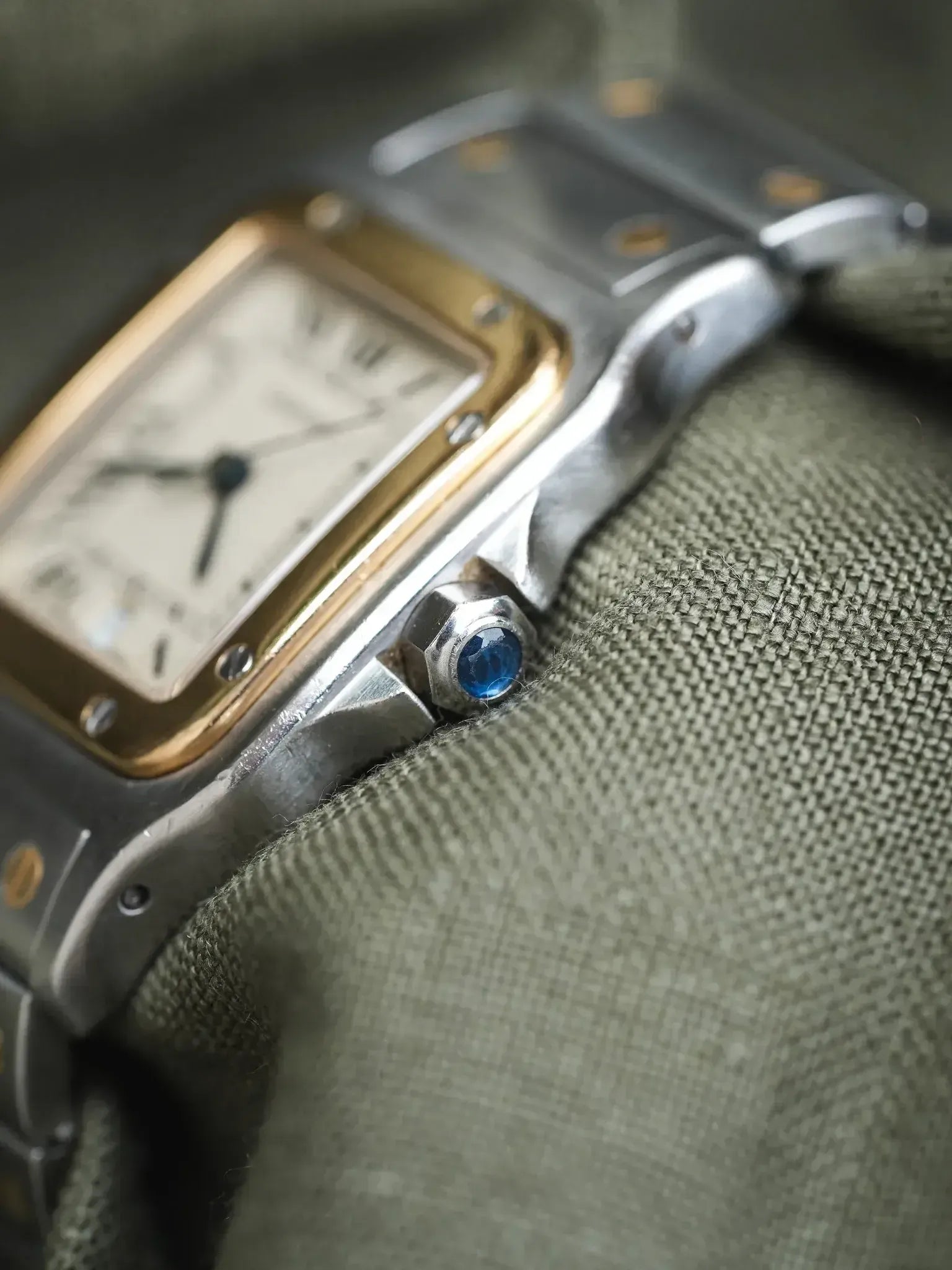 Montre Cartier Santos Galbée Vintage Or et Acier 1879 (Années 1990) - Atelier Victor