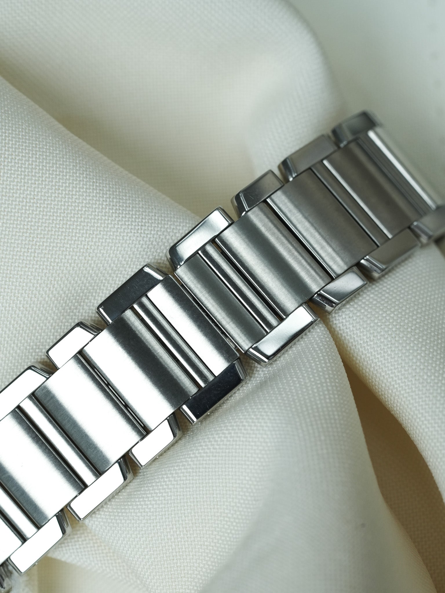 Montre Cartier Tank Française 2302 - Acier Automatique Homme (Années 2000) - Atelier Victor