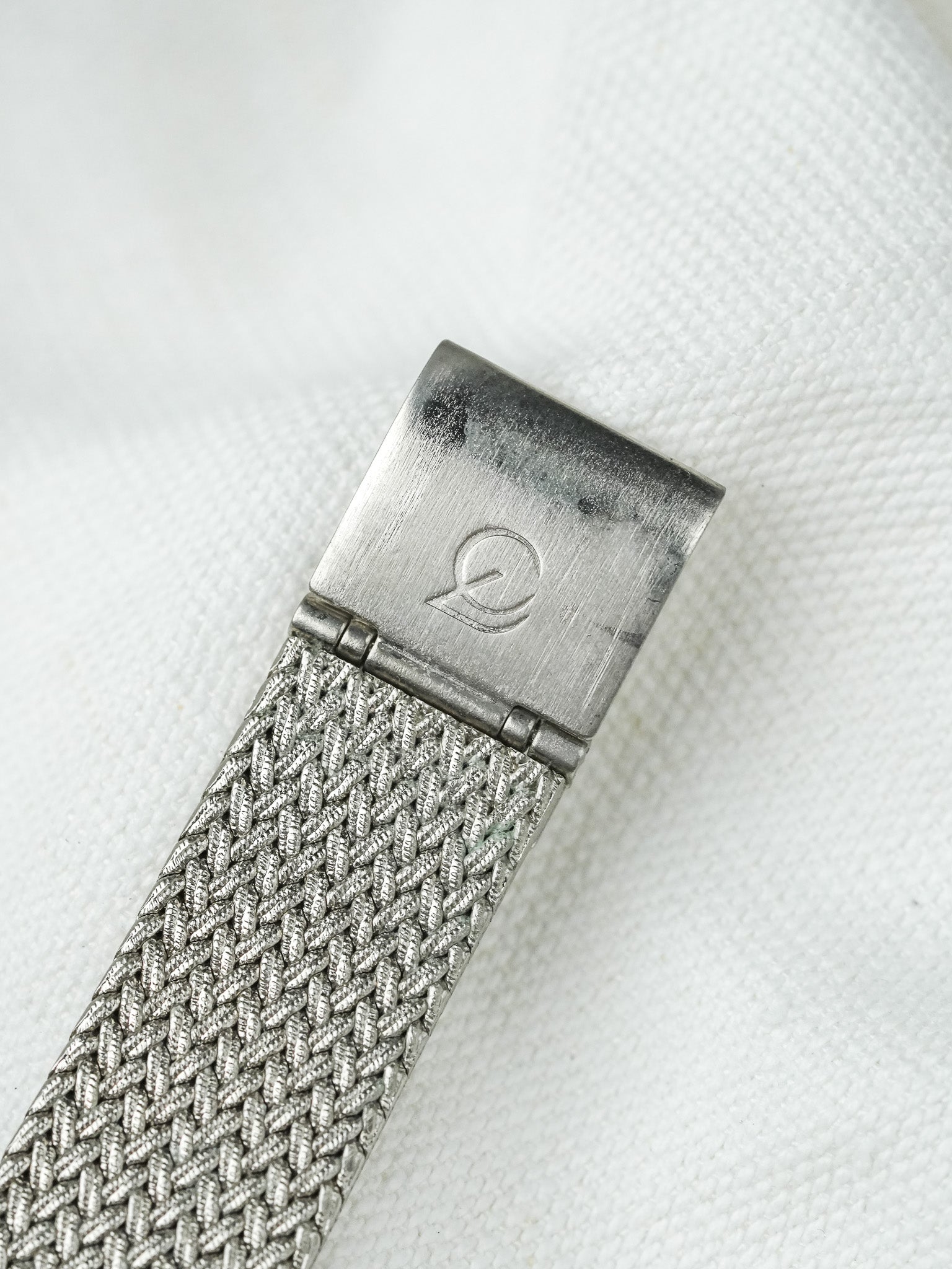 Montre Charles Vogele Vintage - Plaqué Platine Bracelet intégré Bleu (Années 1990) - Atelier Victor