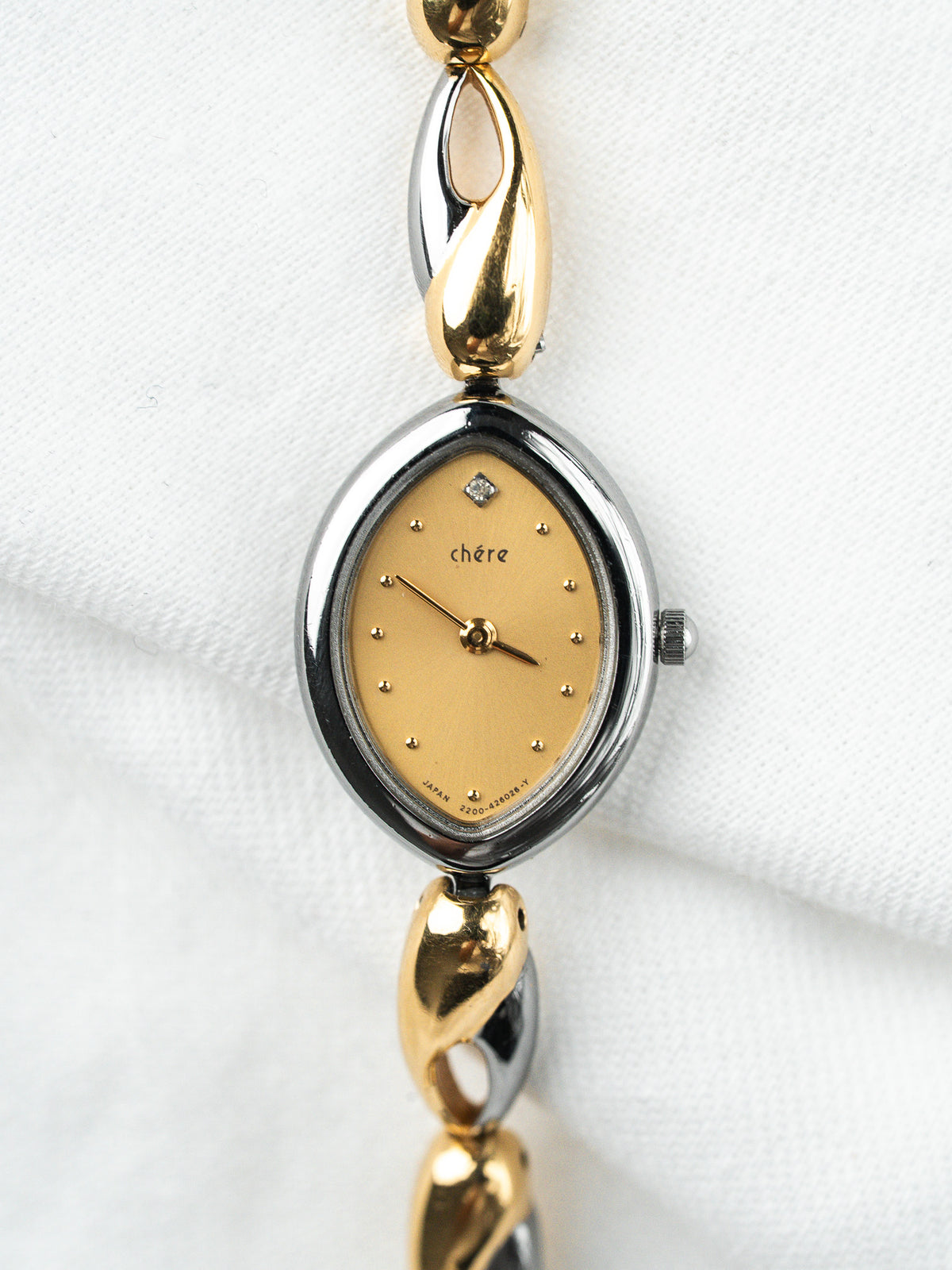 Citizen Watch 昂贵 — 双色椭圆鸡尾酒款 镶嵌宝石 (1996) 