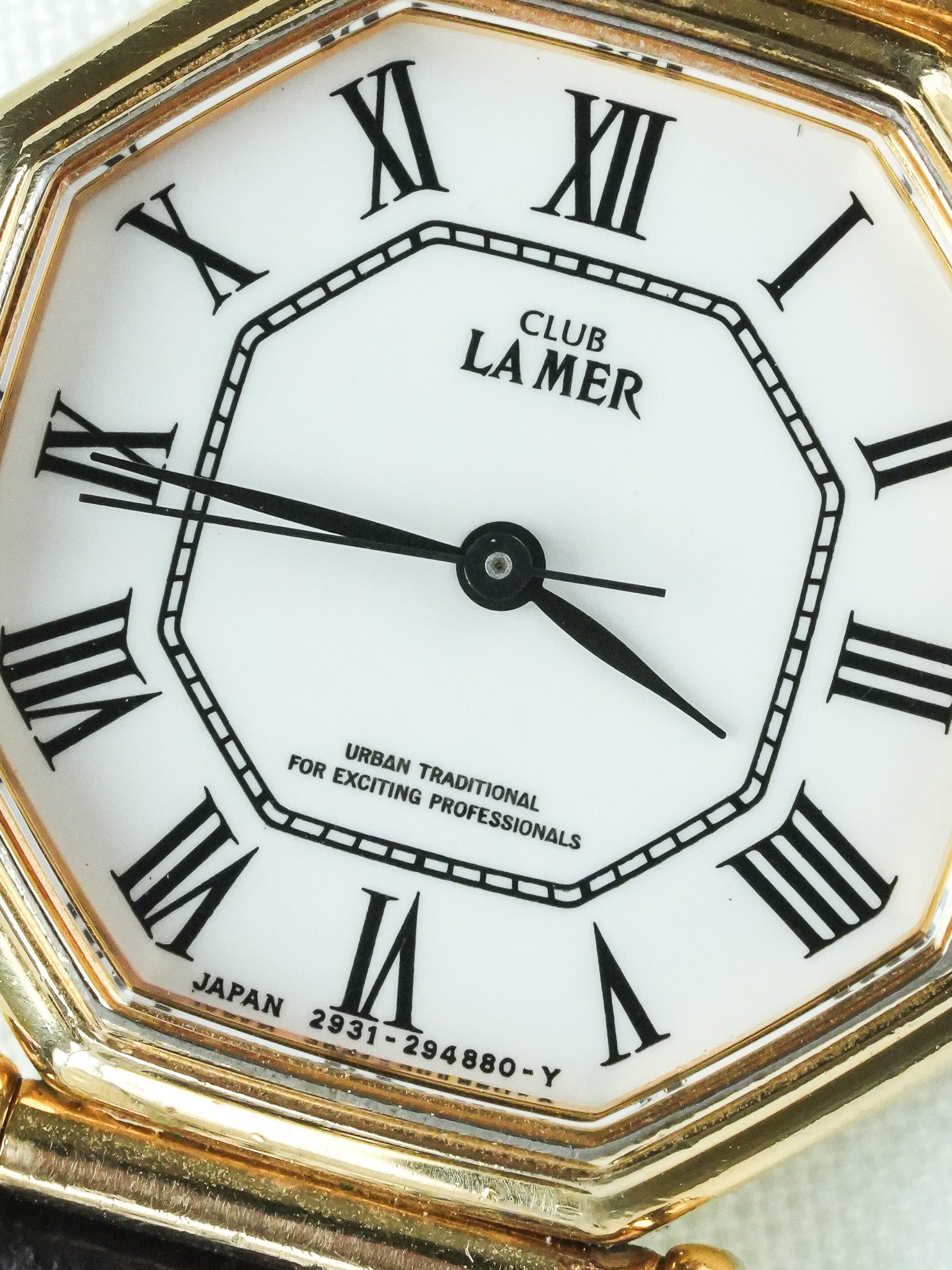 Montre Citizen Club La Mer Vintage - Mini Octogonale Plaqué or (1991) - Atelier Victor