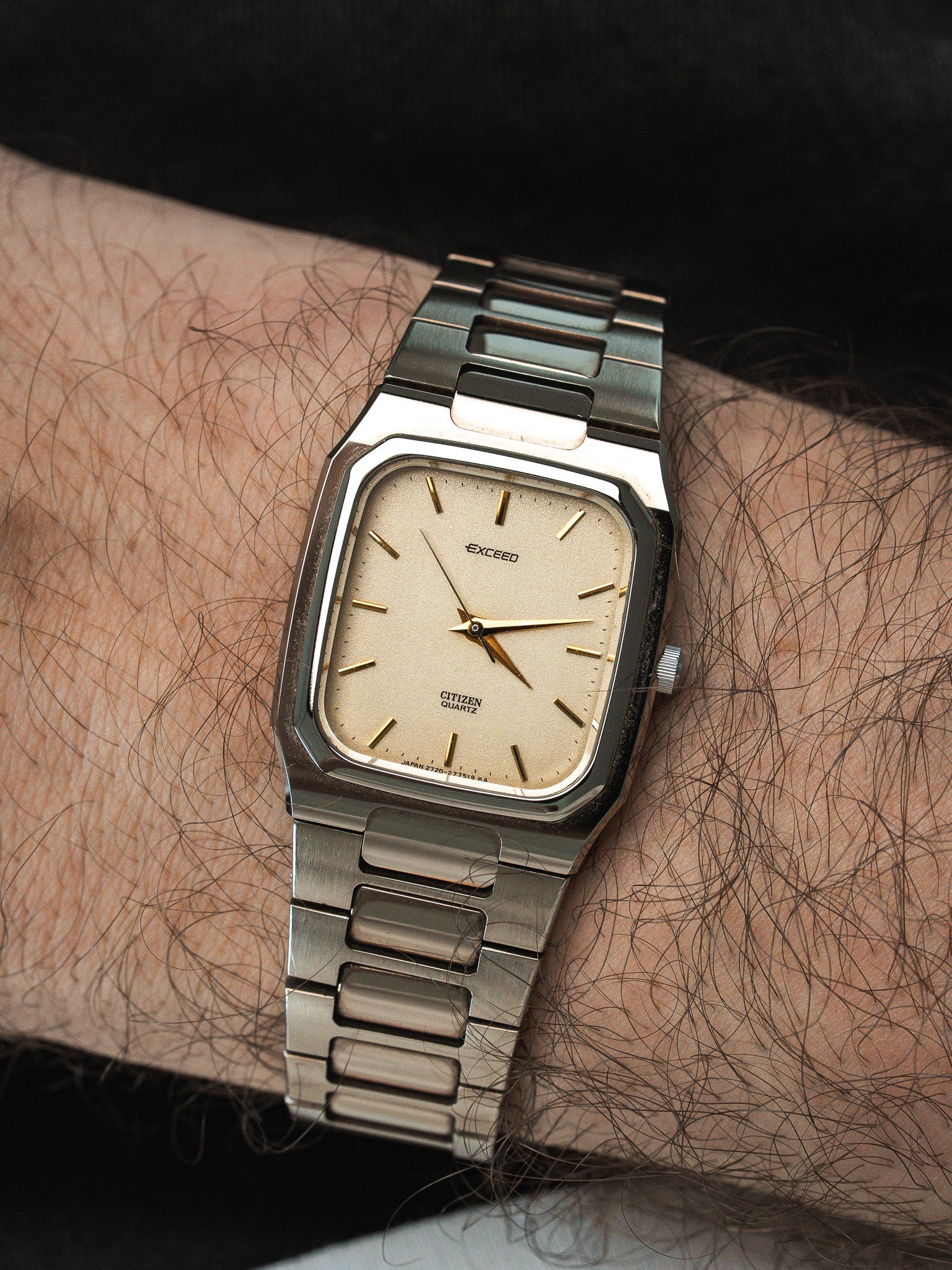 ウルトラライト　ビンテージ？ Vintage Citizen Watch - Tonneau Steel Bronze (1997) - Atelier Victor